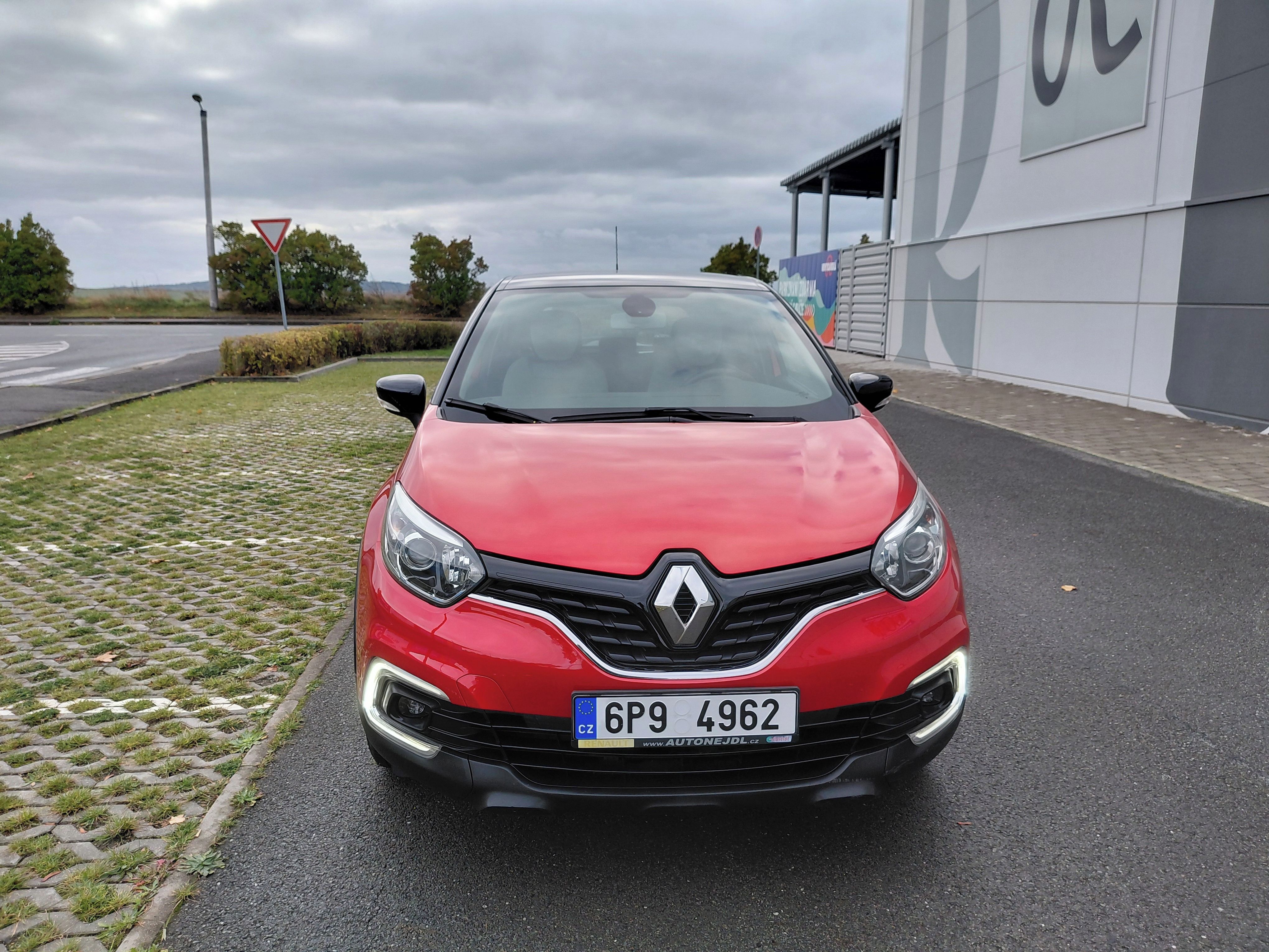 Renault Captur, 0.9TCE 66KW,POUZE 26 090KM,TOP - fotka 2