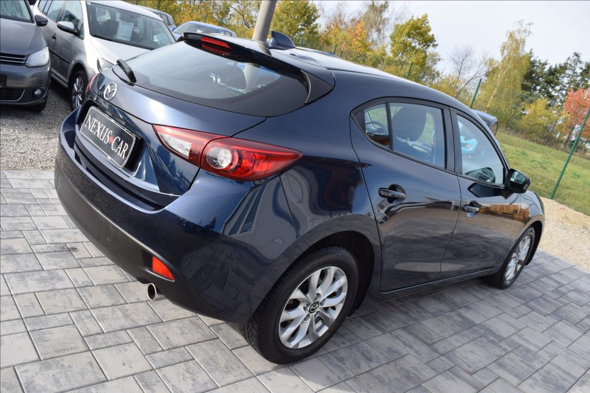 Mazda 3, 1,5 74KW SKYAKTIV-G ALU KLIMA - fotka 5