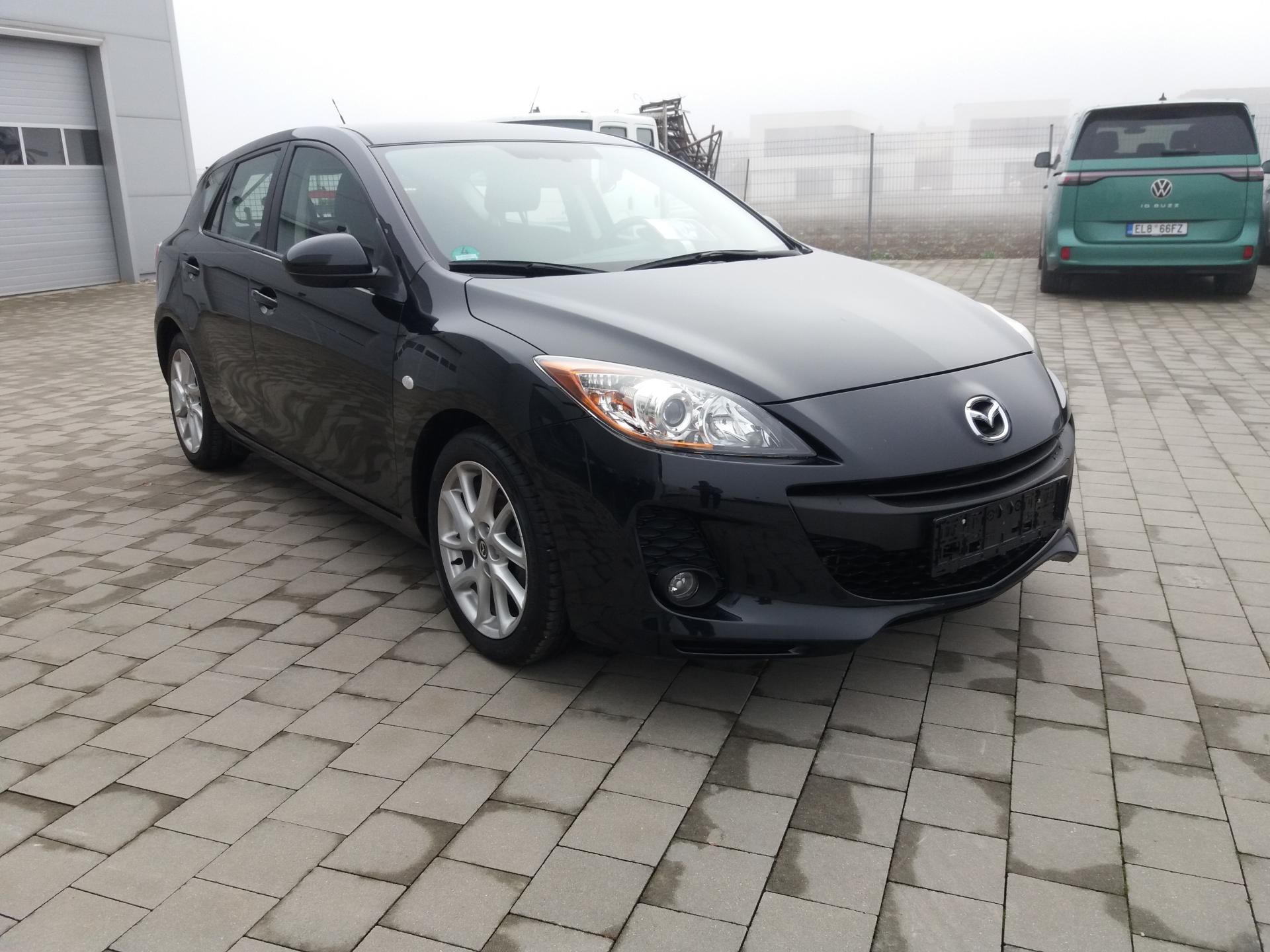 Mazda 3, 1.6i,77kW,VÝHŘEV.SEDA+ČEL.SKLO - fotka 3