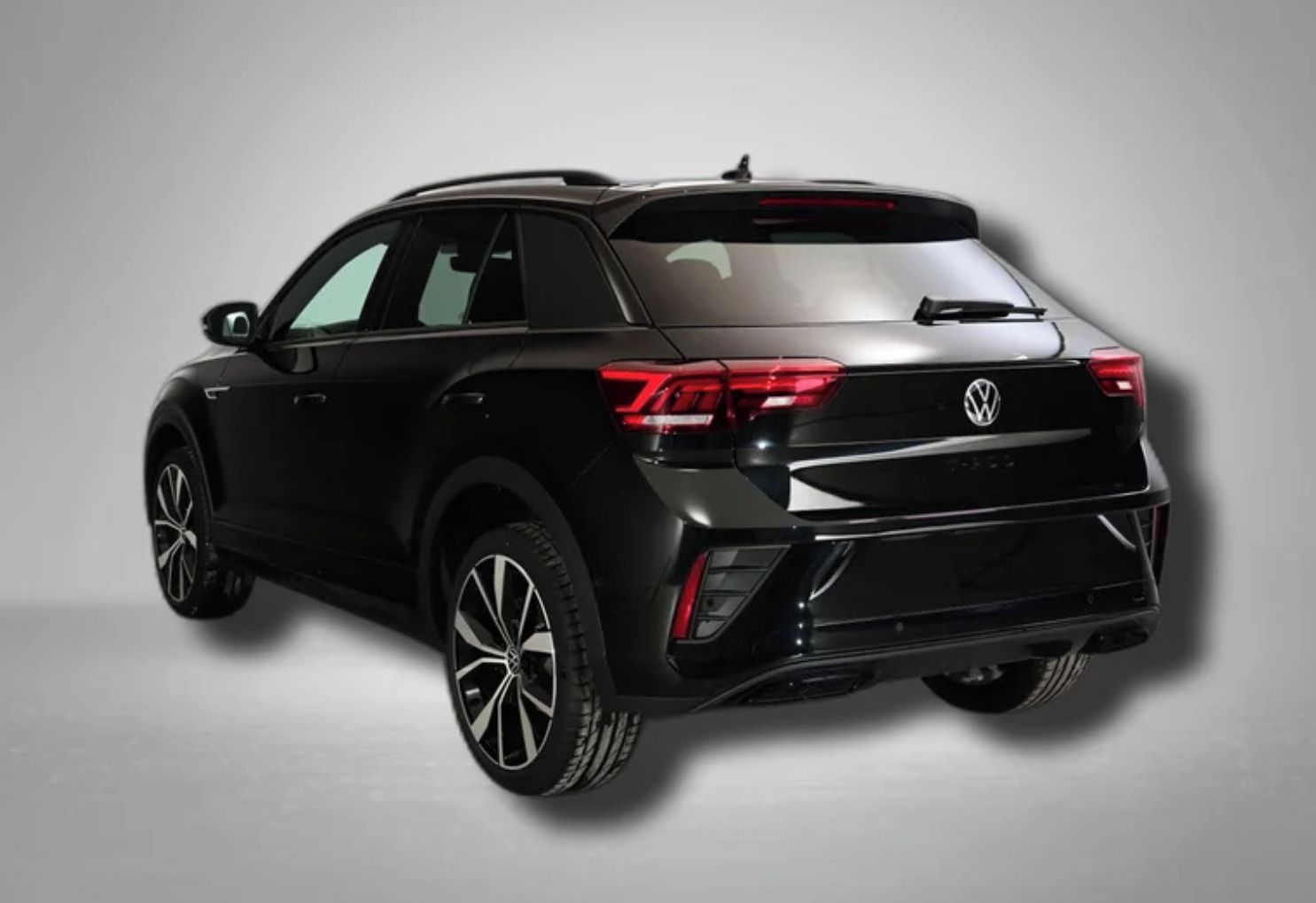 Volkswagen T-Roc, R-Line SUV 1.5 TSI 110 kw - fotka 3