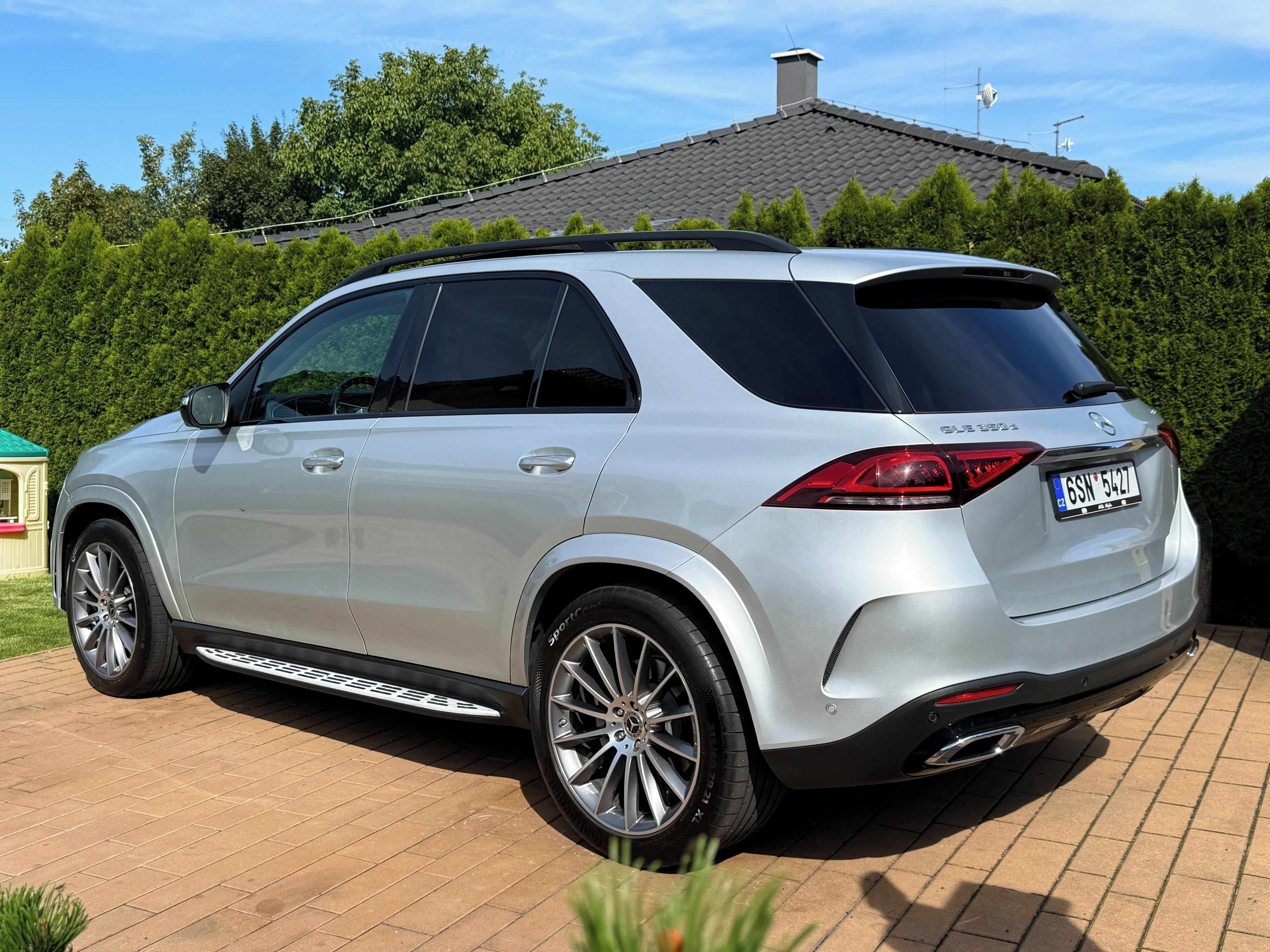 Mercedes-Benz GLE, 350D 4Matic 200kW AMG Panorama - fotka 4