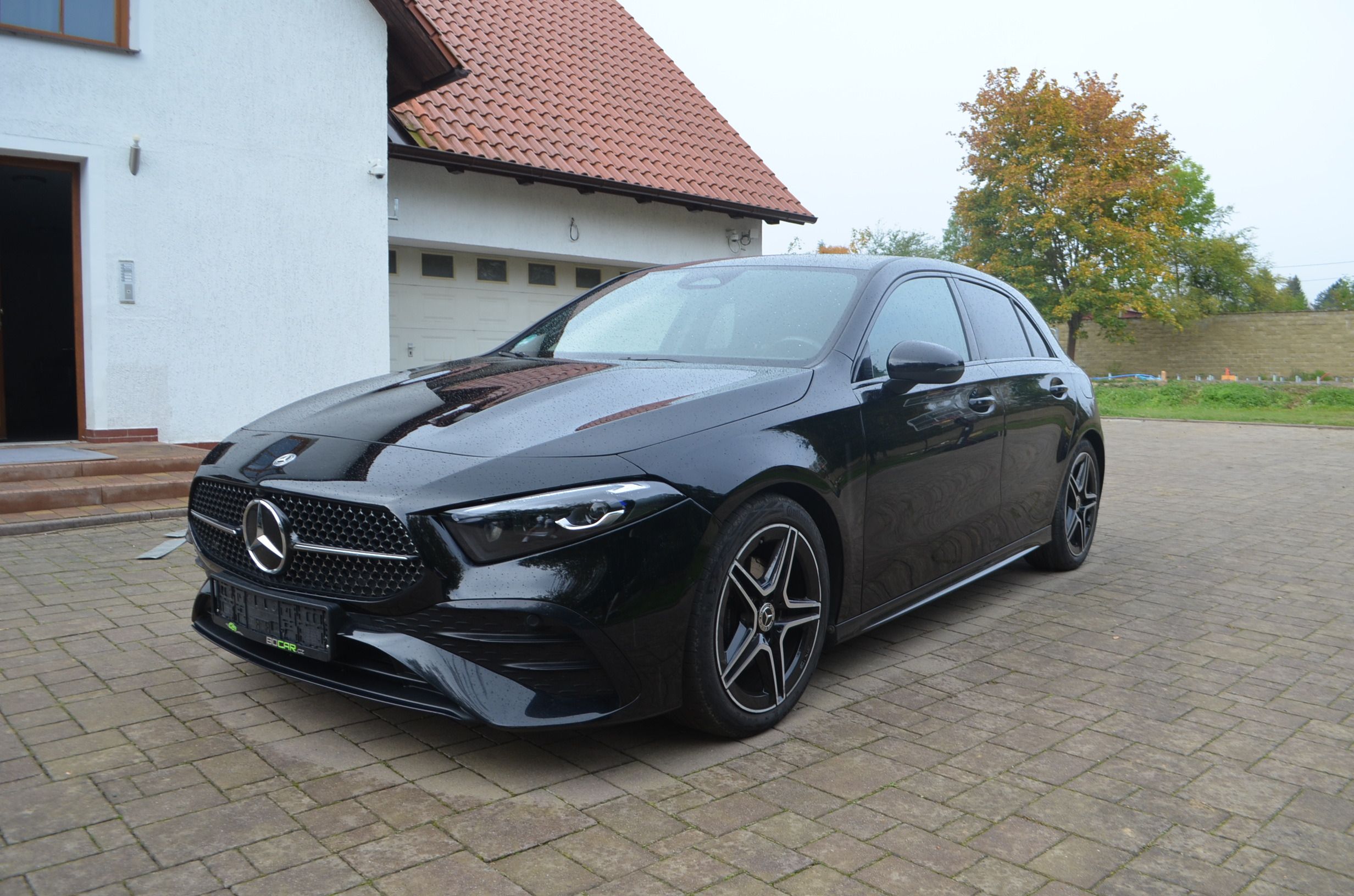 Mercedes-Benz Třídy A, A180D*AMG*2025*BLACK*72TIS.KM