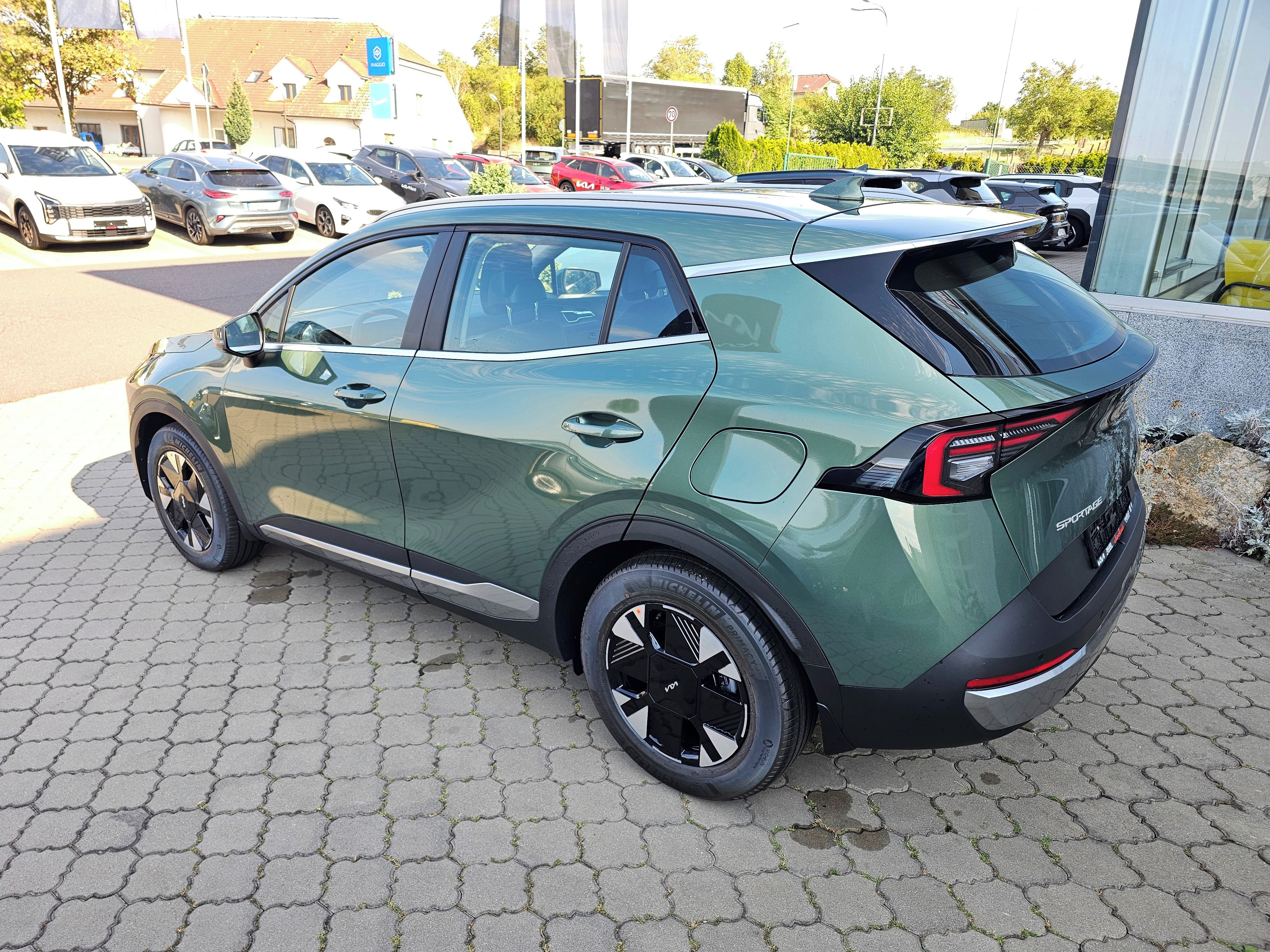 Kia Sportage, 1,6 T-GDi 4x2 EXCLUSIVE - fotka 3