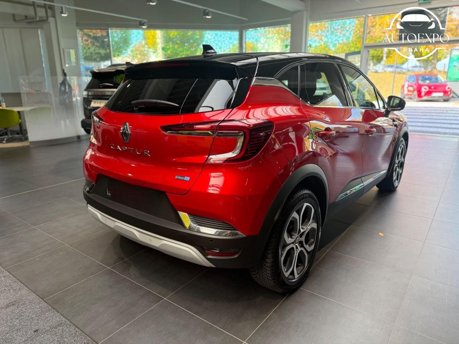Renault Captur, INTENS E-TECH Plug-in 160* - fotka 5