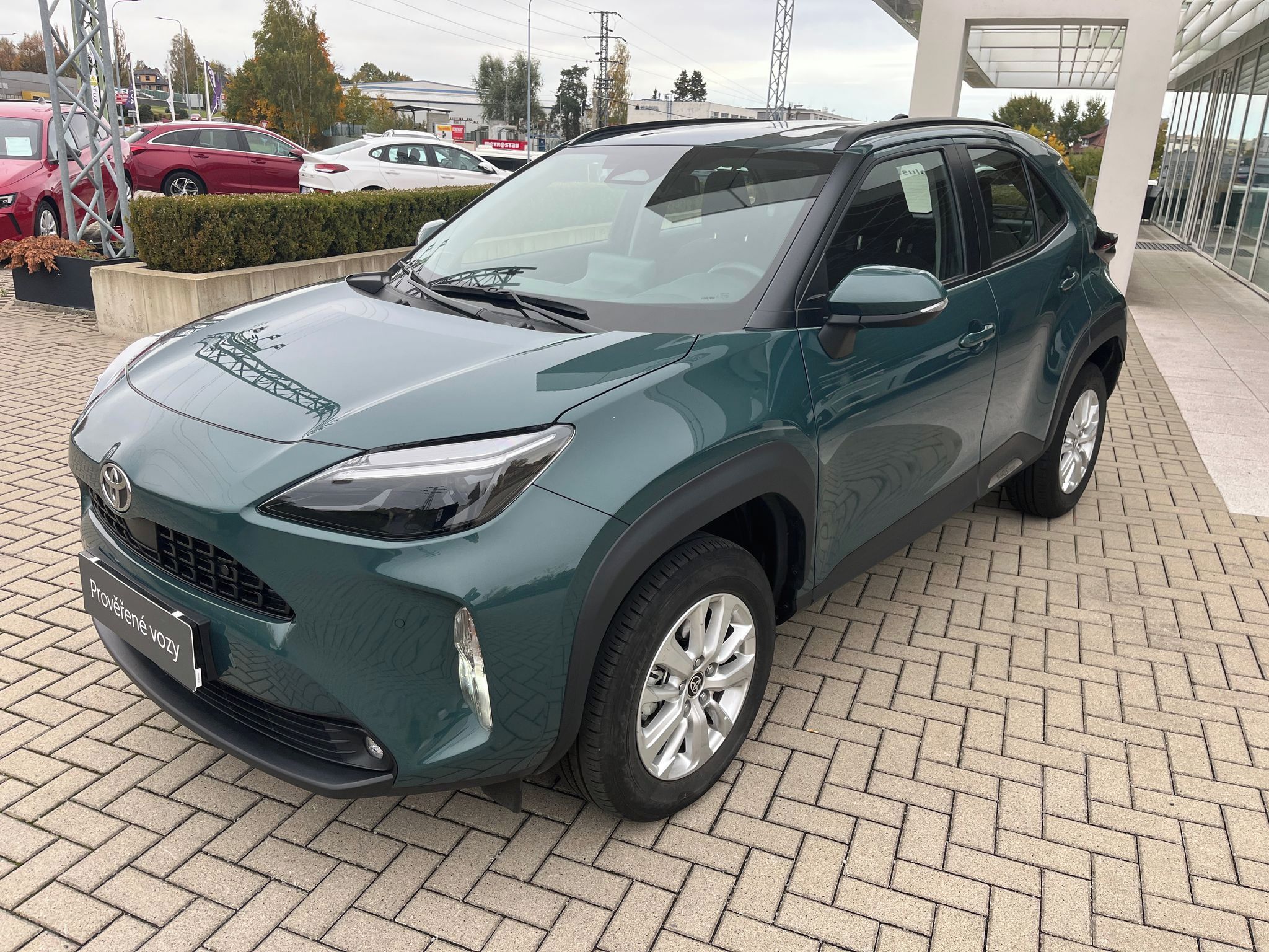 Toyota Yaris Cross, 1.5 Hybrid e-CVT Comfort - fotka 2