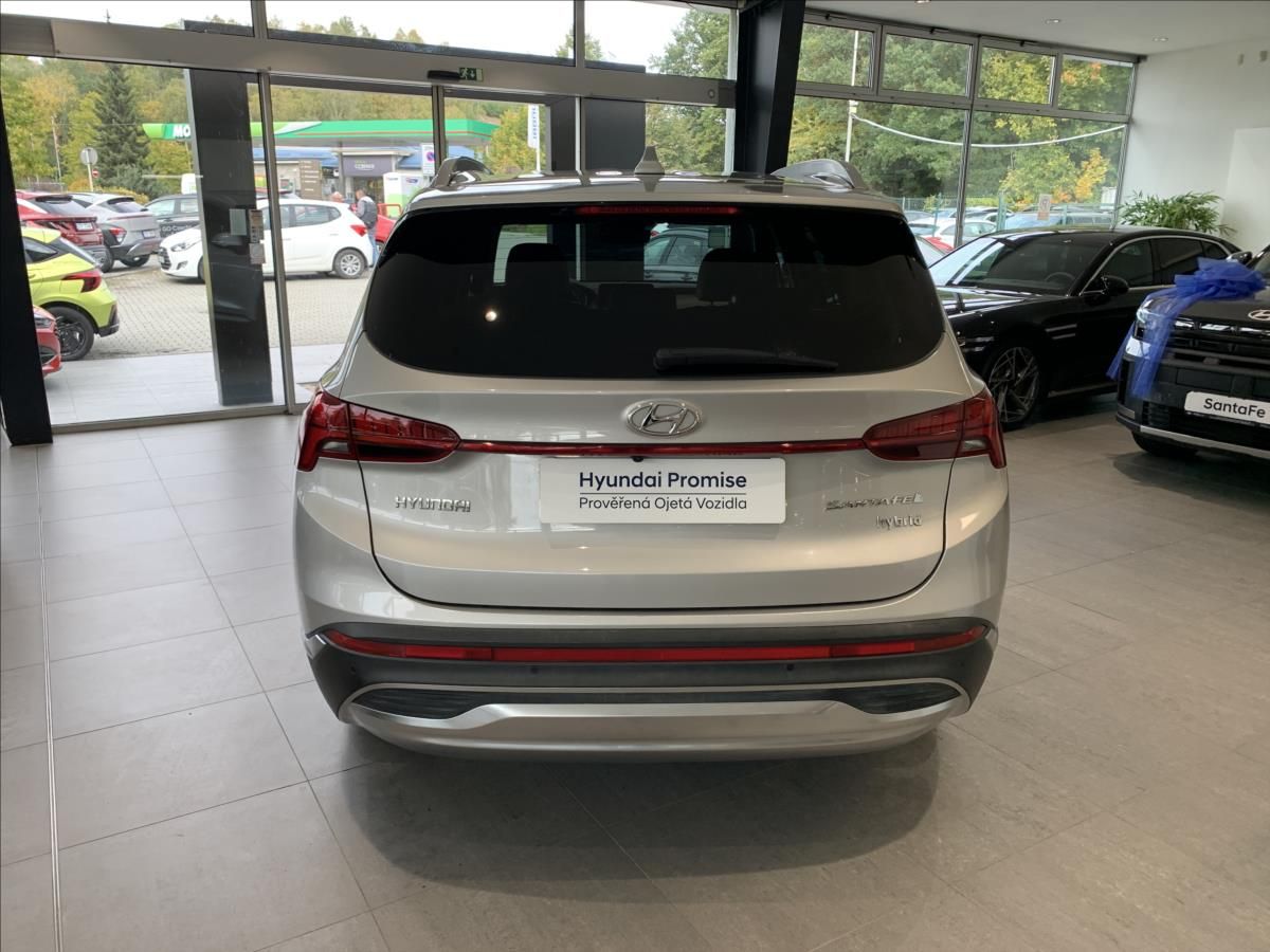 Hyundai Santa Fe, 1,6 TGDI HEV 6AT Style Premium - fotka 6