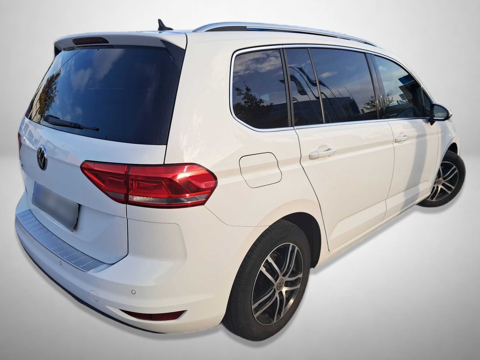 Volkswagen Touran, 1.5 TSI, ČR,1.maj, Serv.kniha - fotka 2