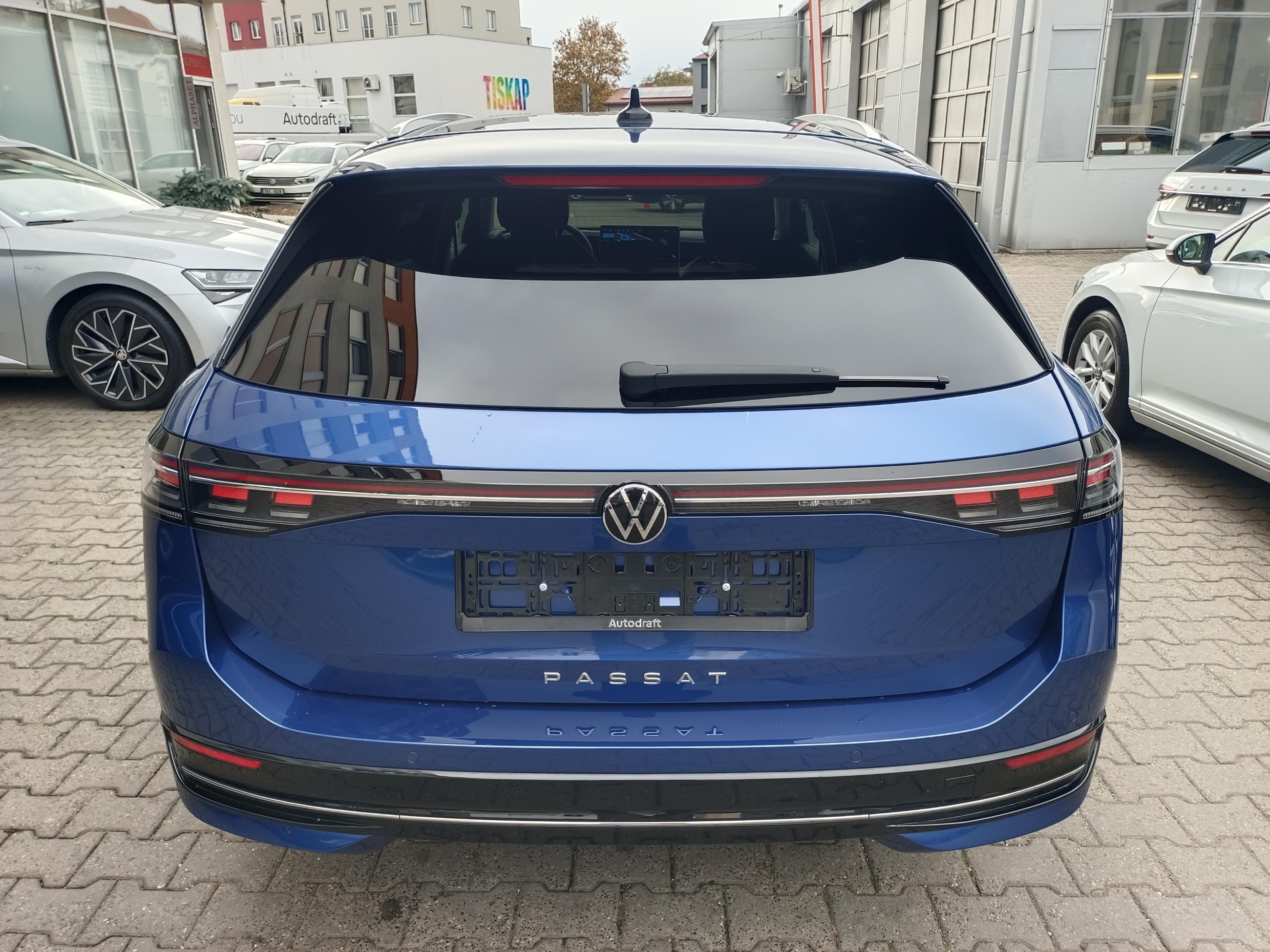 Volkswagen Passat Variant, TDI 110kW DSG Elegance Webasto - fotka 5