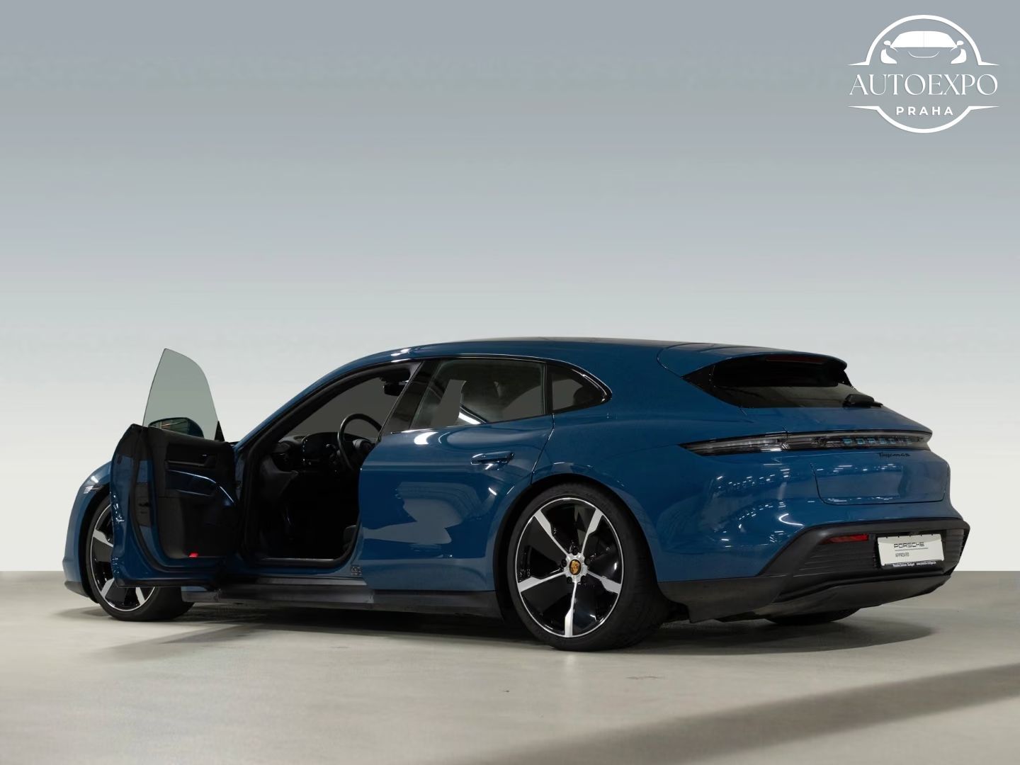 Porsche Taycan, 4S Sport Turismo * - fotka 5