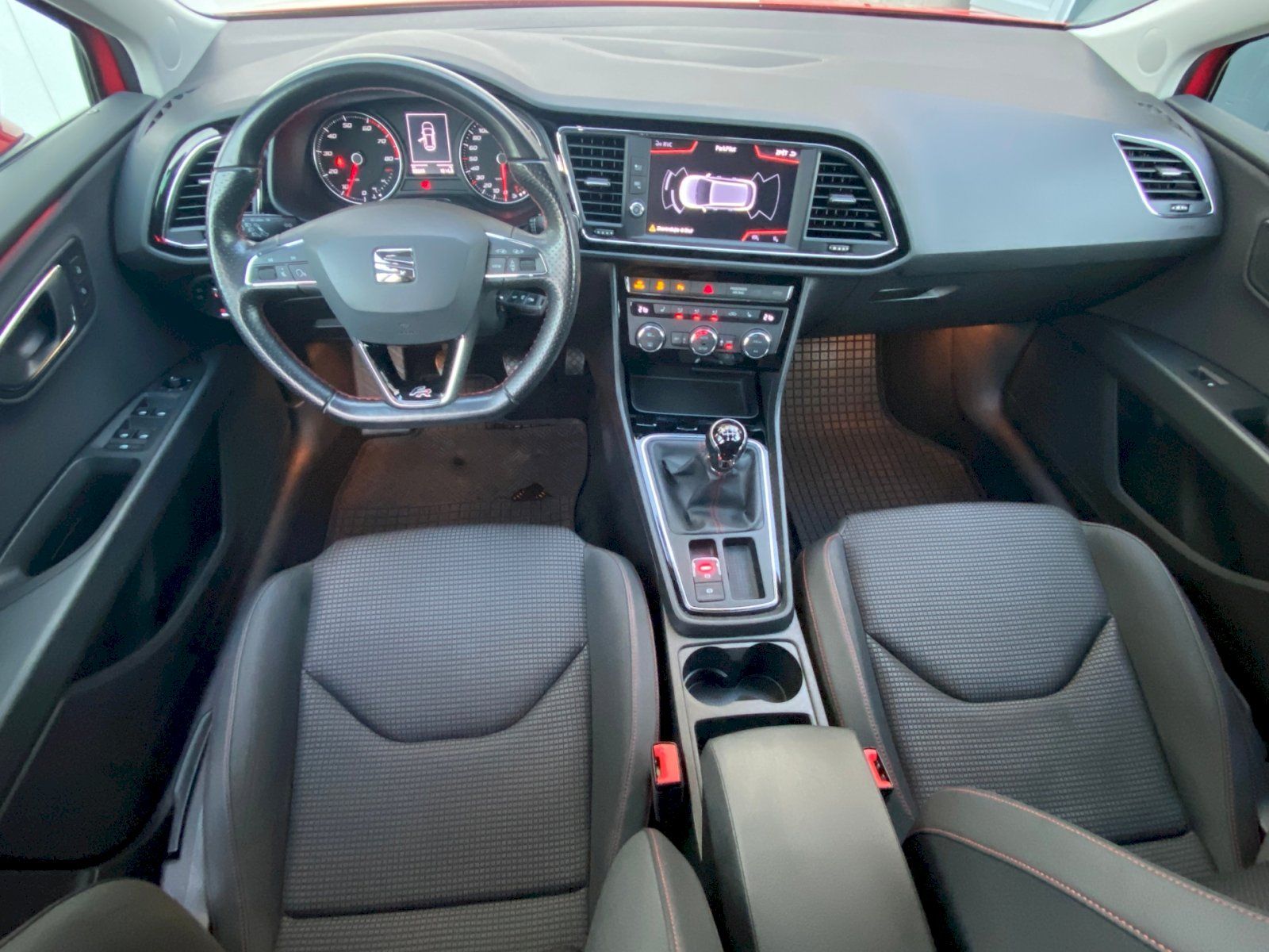 Seat Leon, FR 1.5 TSI 130k 6M - fotka 5