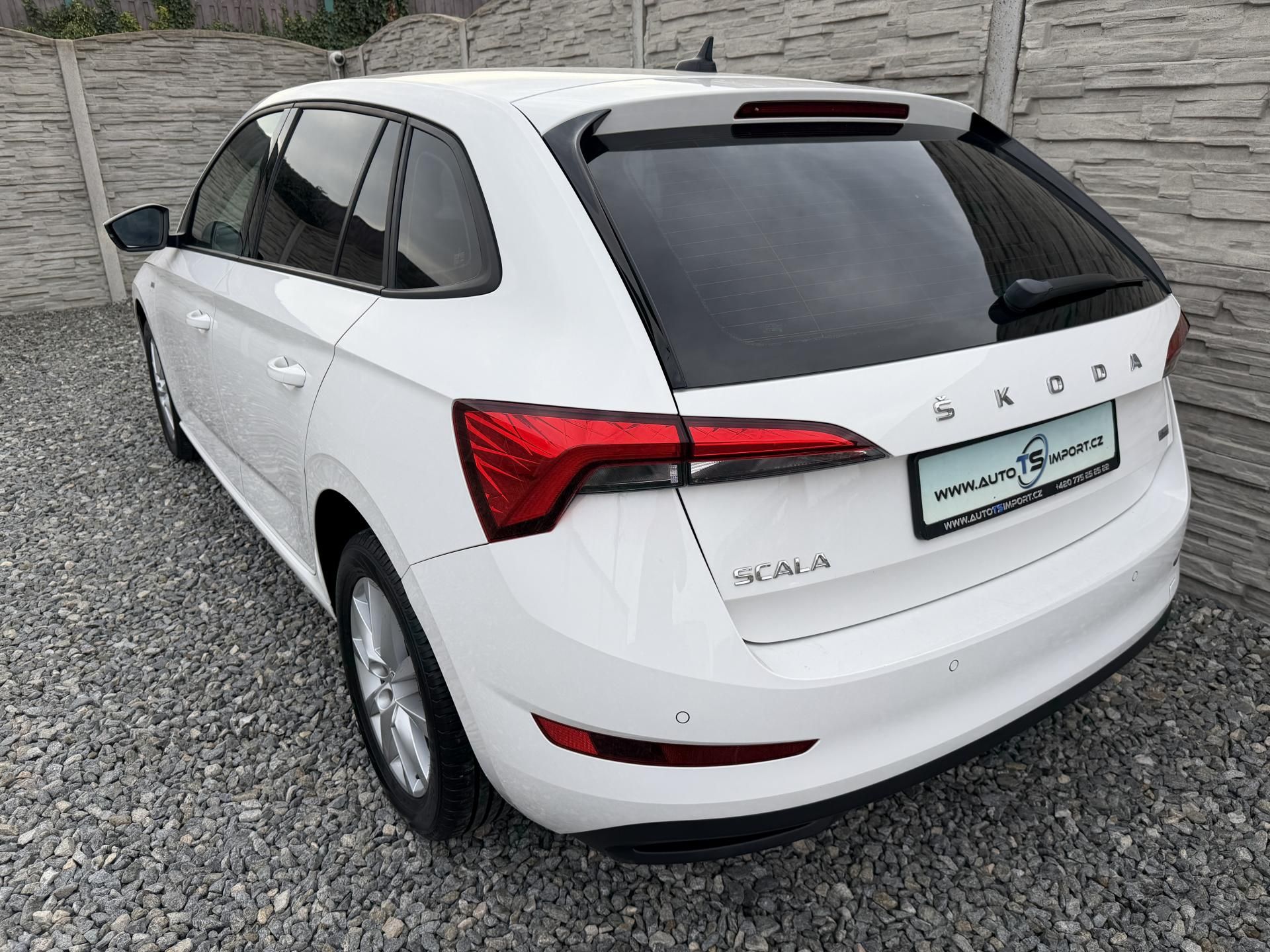 Škoda Scala, 1.6TDi 115PS 6R STYLE LED STK! - fotka 3