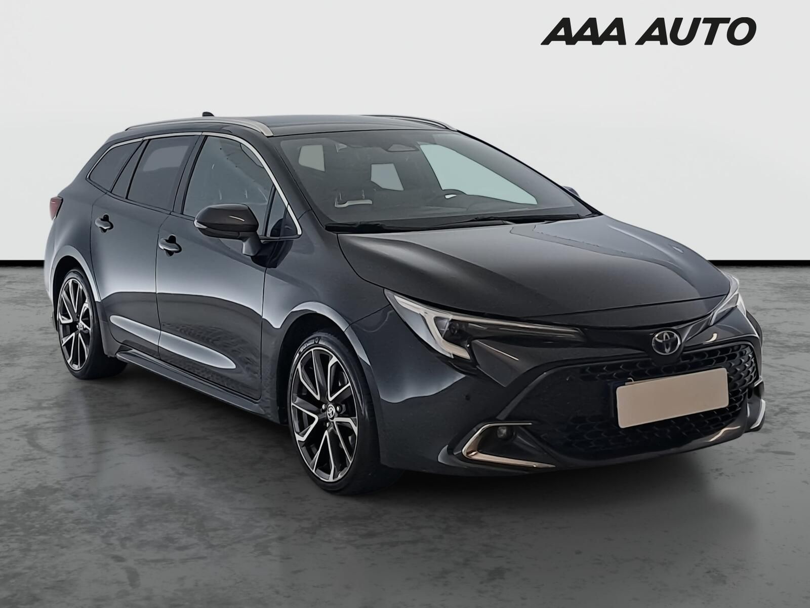 Toyota Corolla, 2.0 Hybrid, Automat, ČR,1.maj
