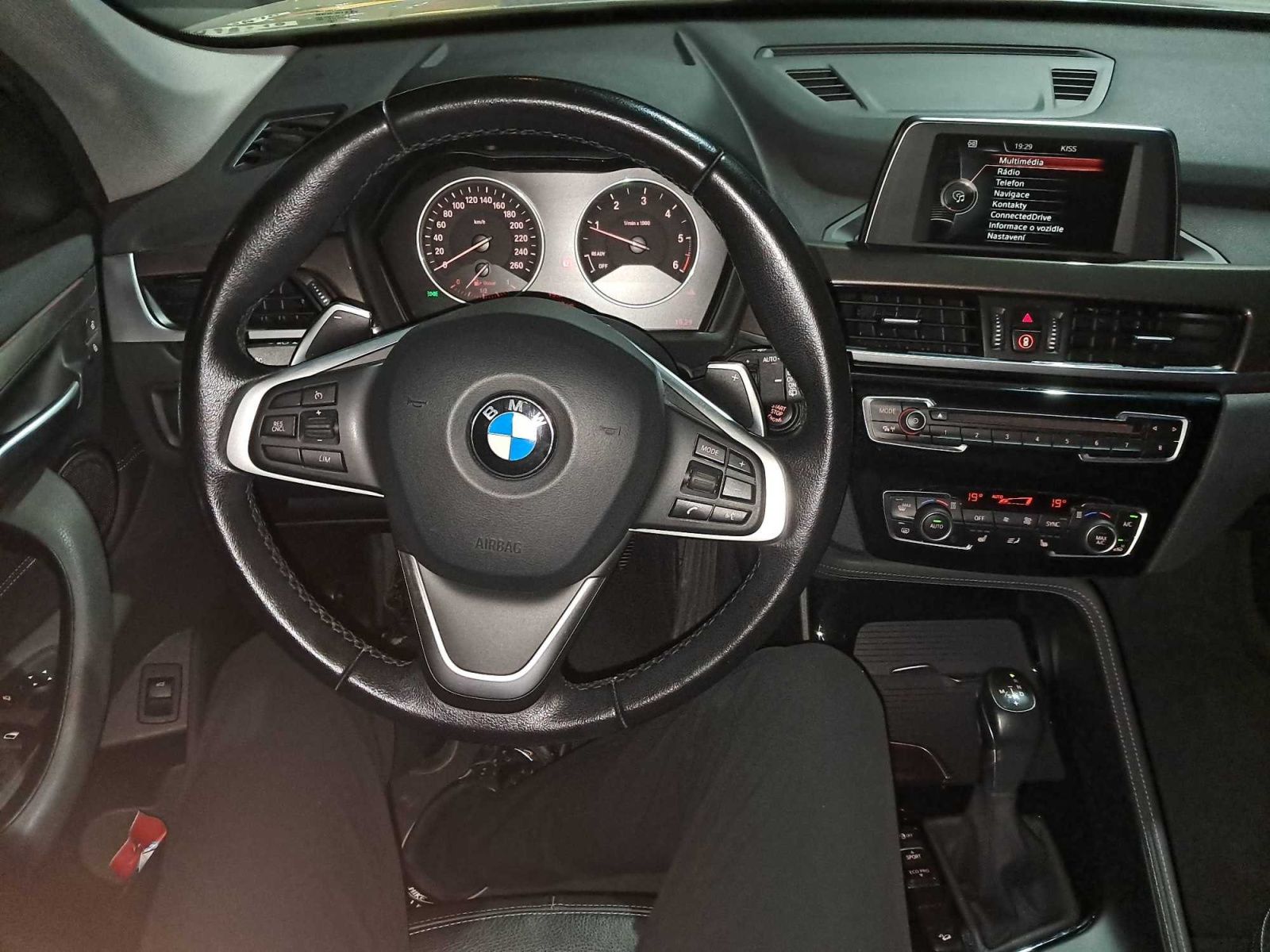 BMW X1, sDrive18d, 4X4, Automat - fotka 3