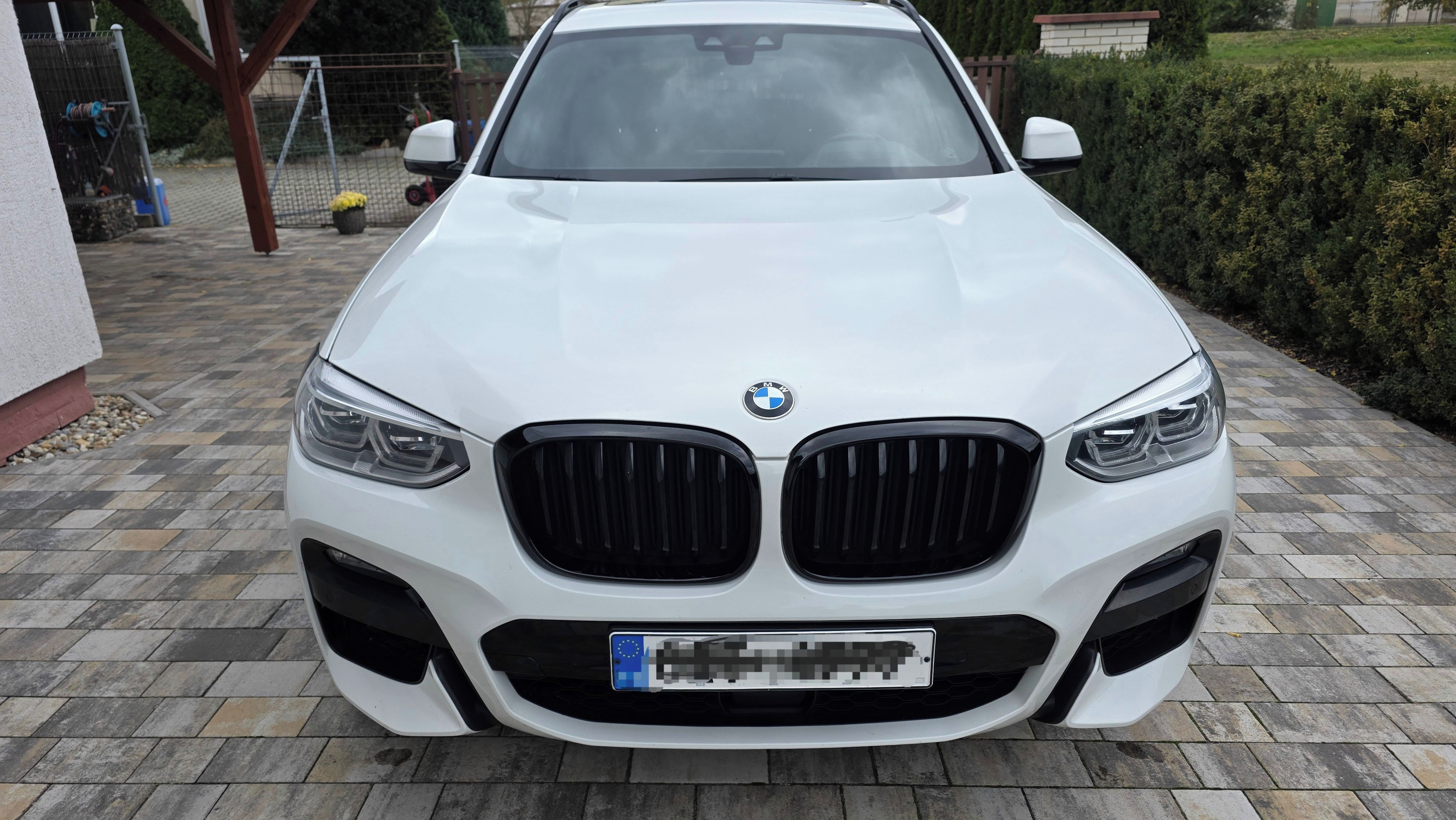BMW X3, Mpaket, panorama, nezávislé - fotka 5