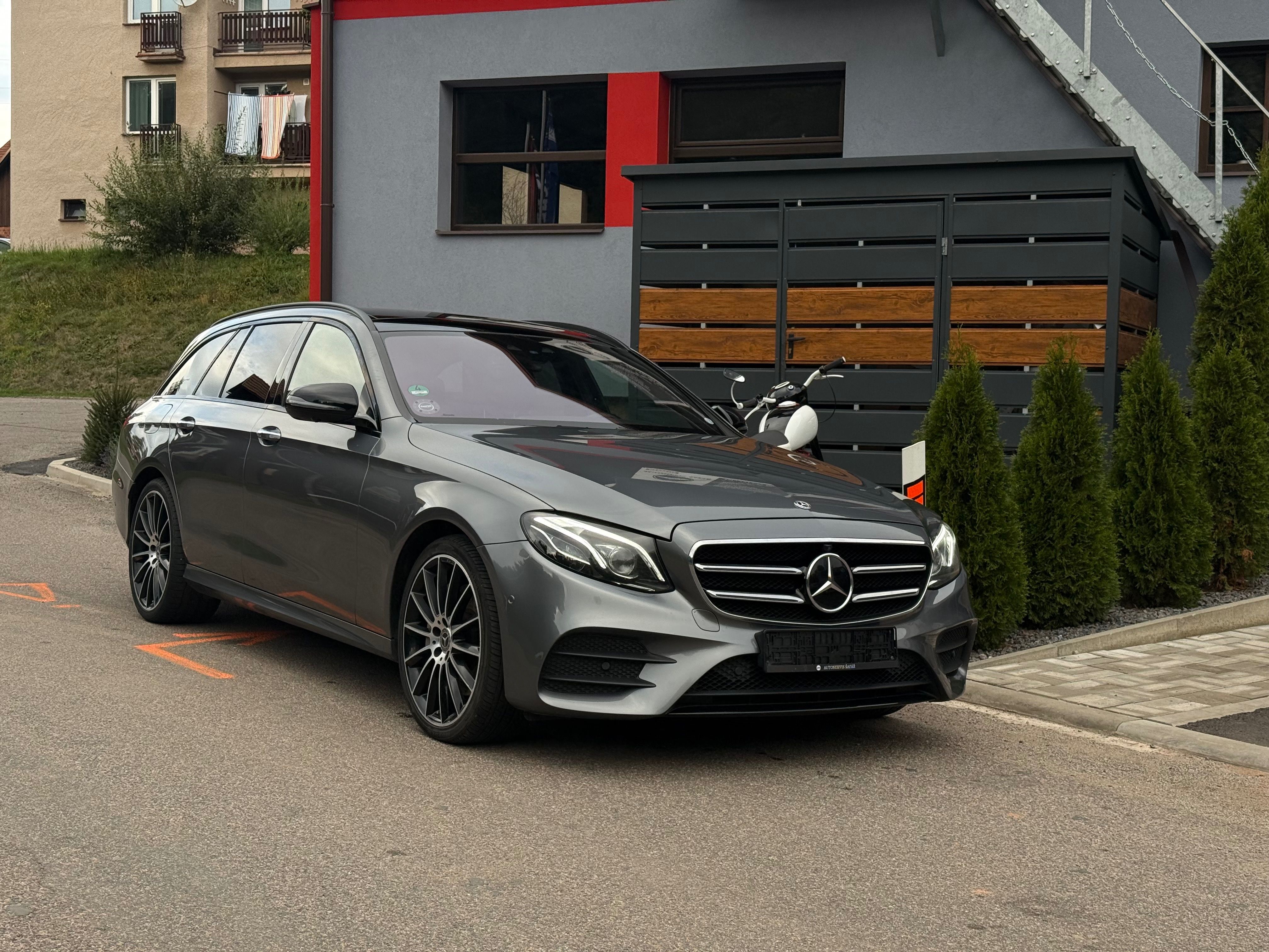 Mercedes-Benz Třídy E, Mercedes-Benz E 400d AMG Line