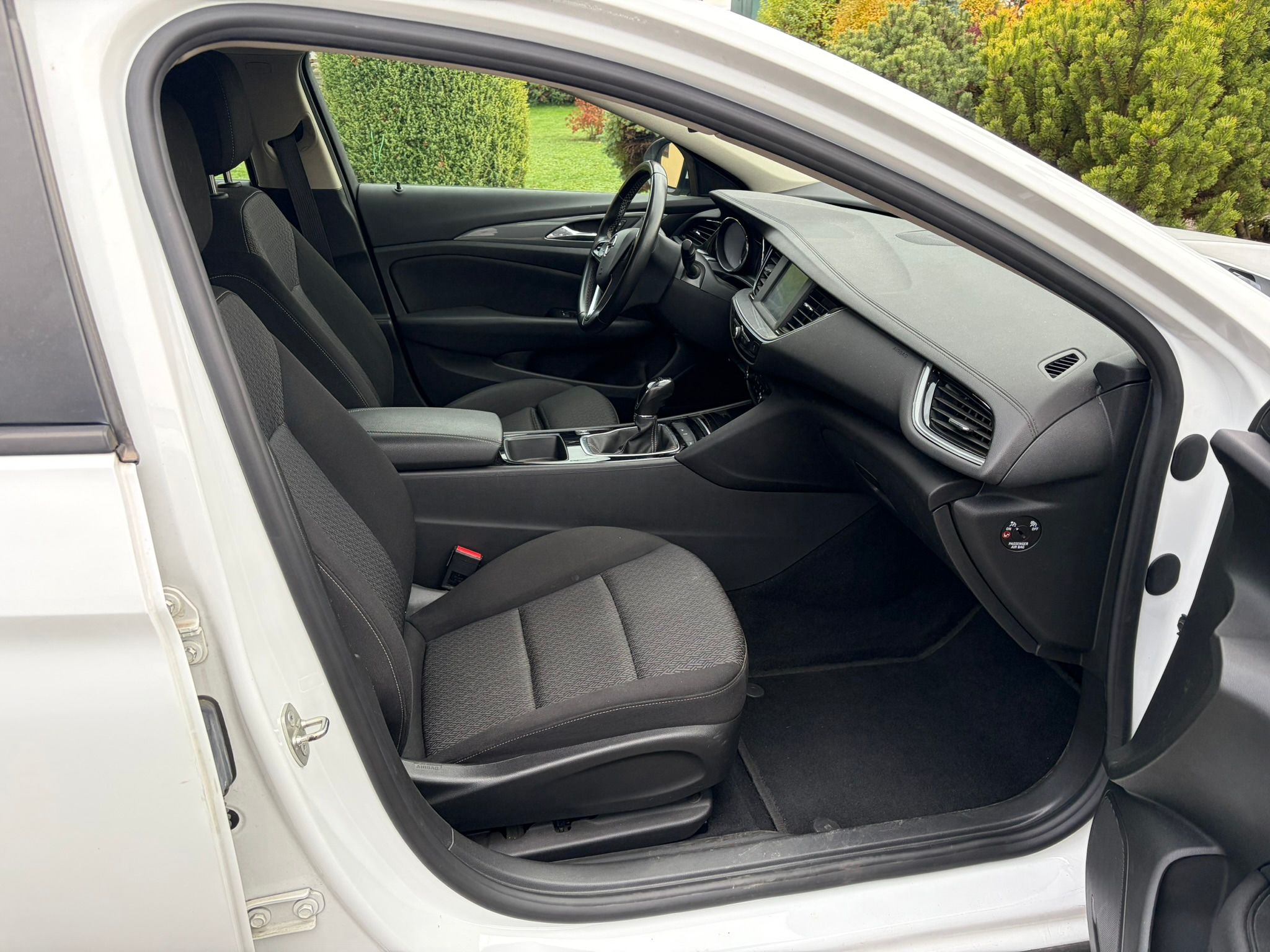 Opel Insignia, 2.0CDTI/125KW SPORTS TOURER - fotka 6
