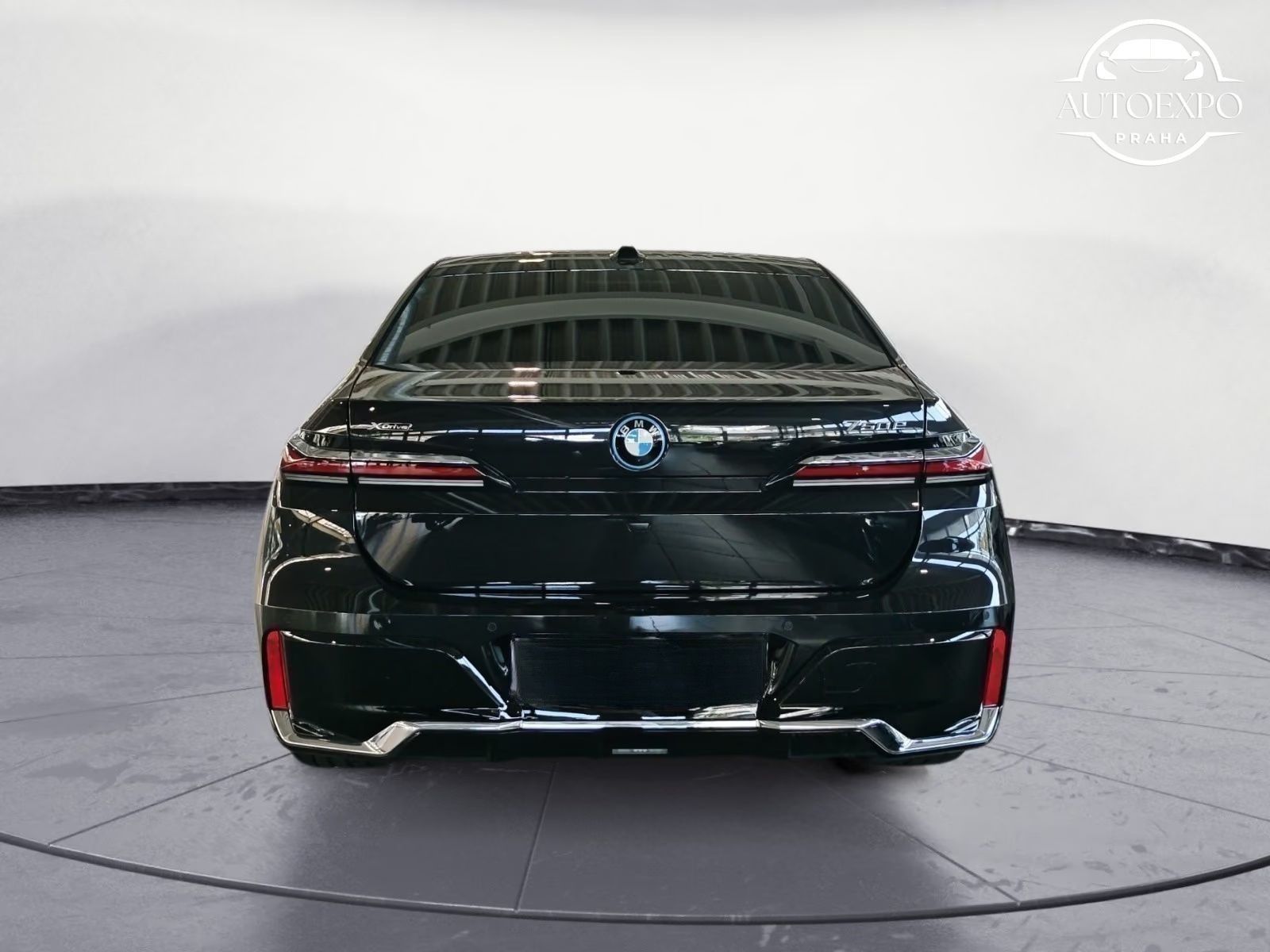 BMW Řada 7, 750e xDrive M Sportpaket* - fotka 6