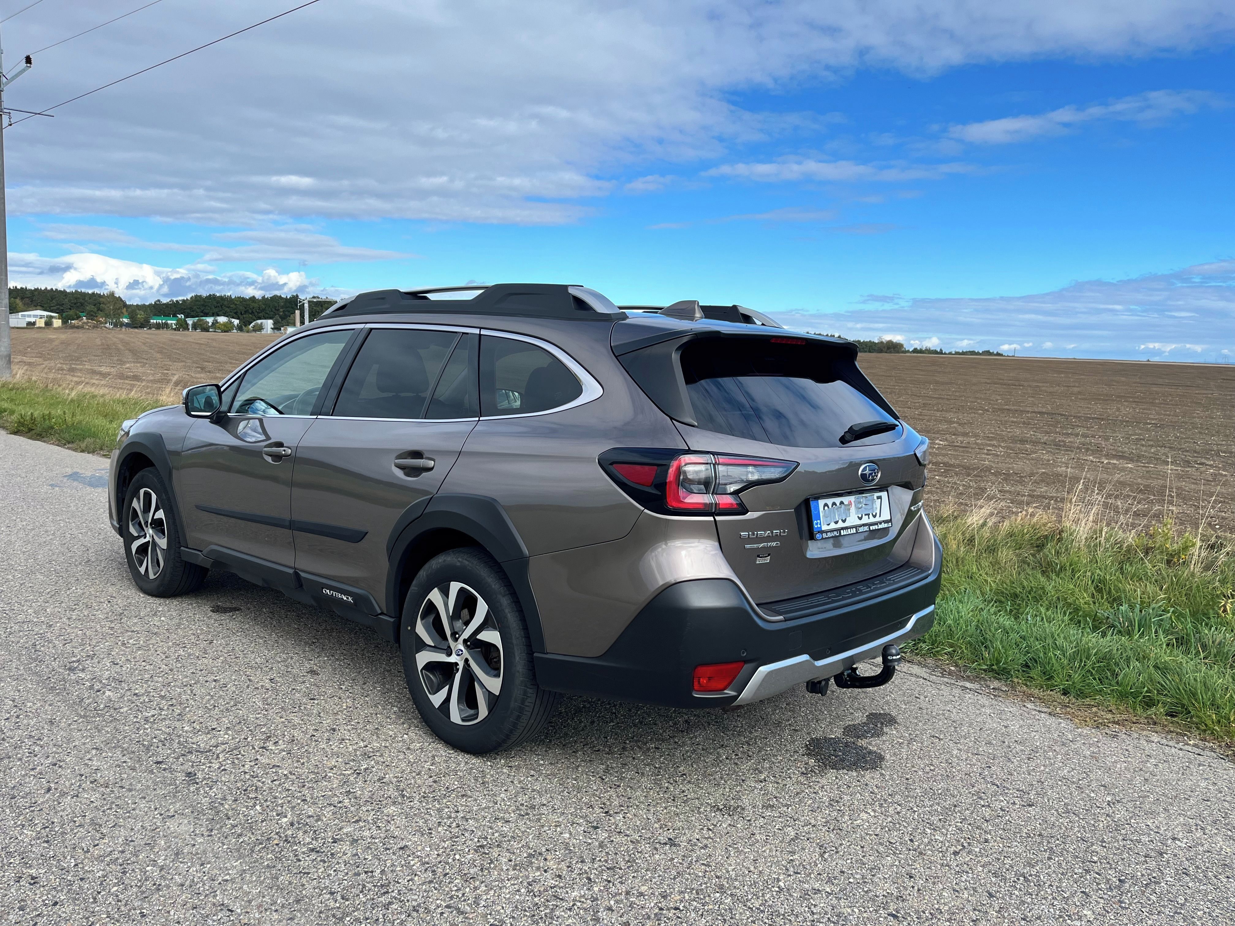 Subaru Outback, Touring, tažné, 2x pneu +disky - fotka 3