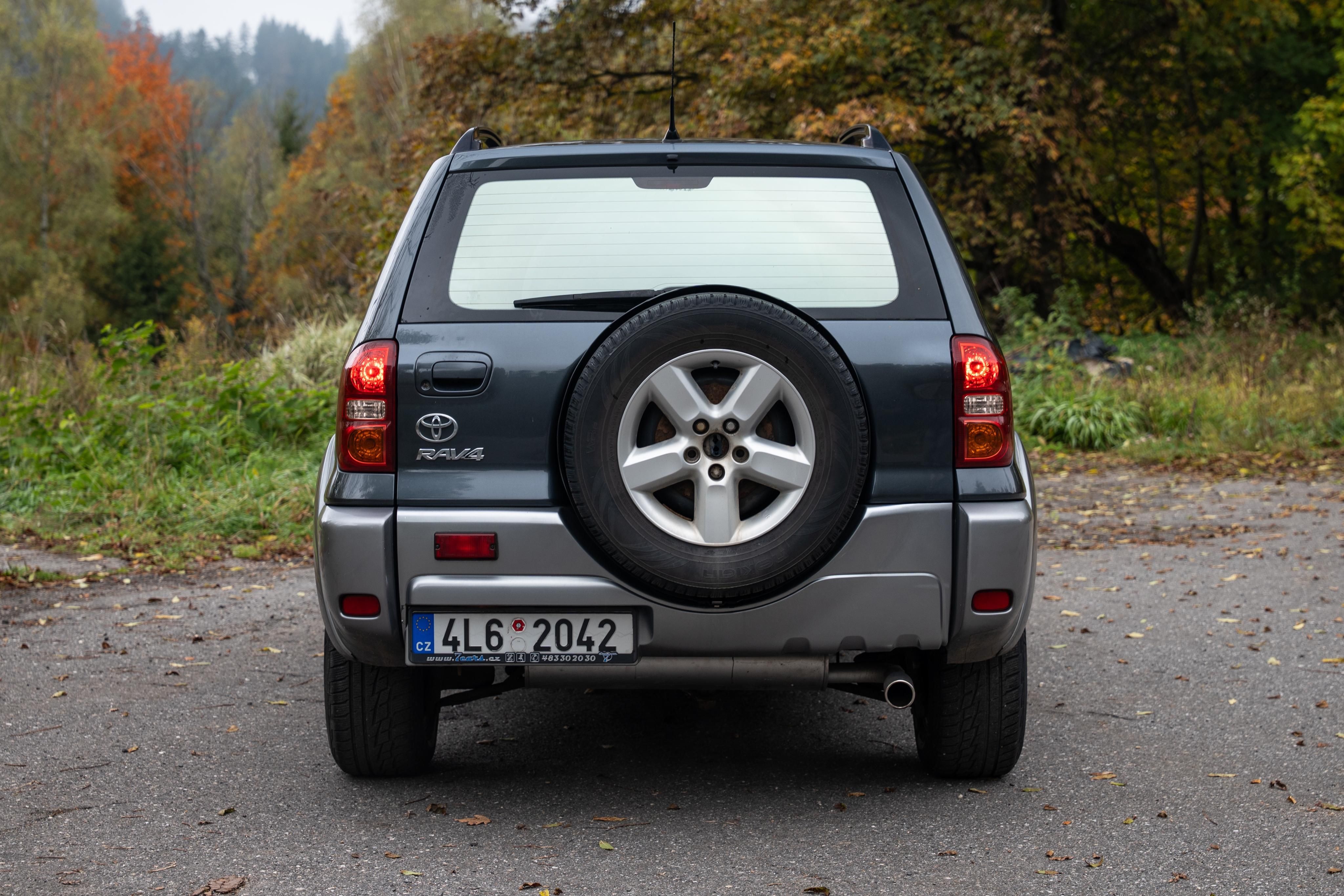 Toyota Rav4, 2.0 VVT-i (110 kW), 4x4, 2005 - fotka 6