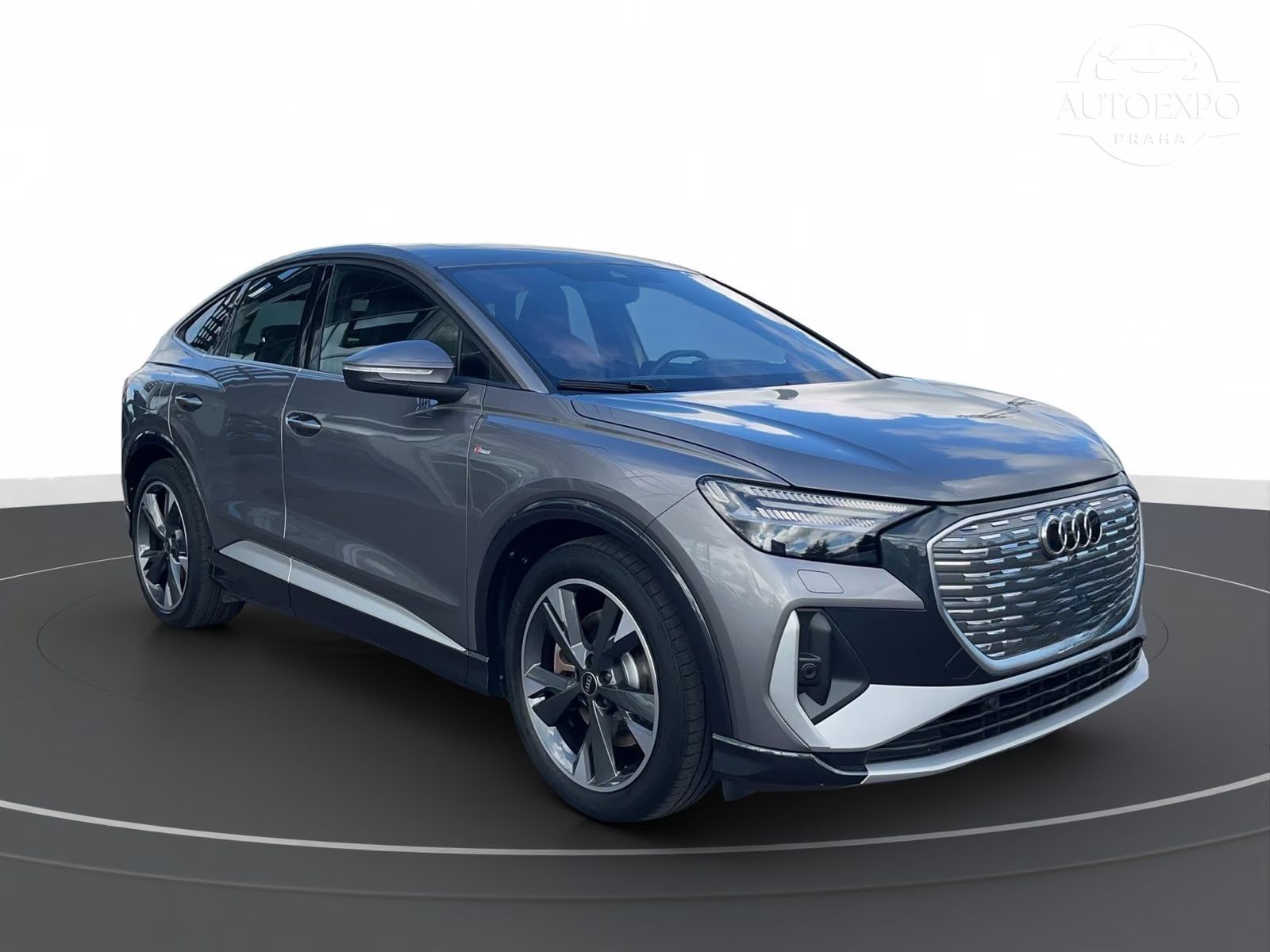 Audi Q4, Sportback 50 e-tron QUATTRO - fotka 5