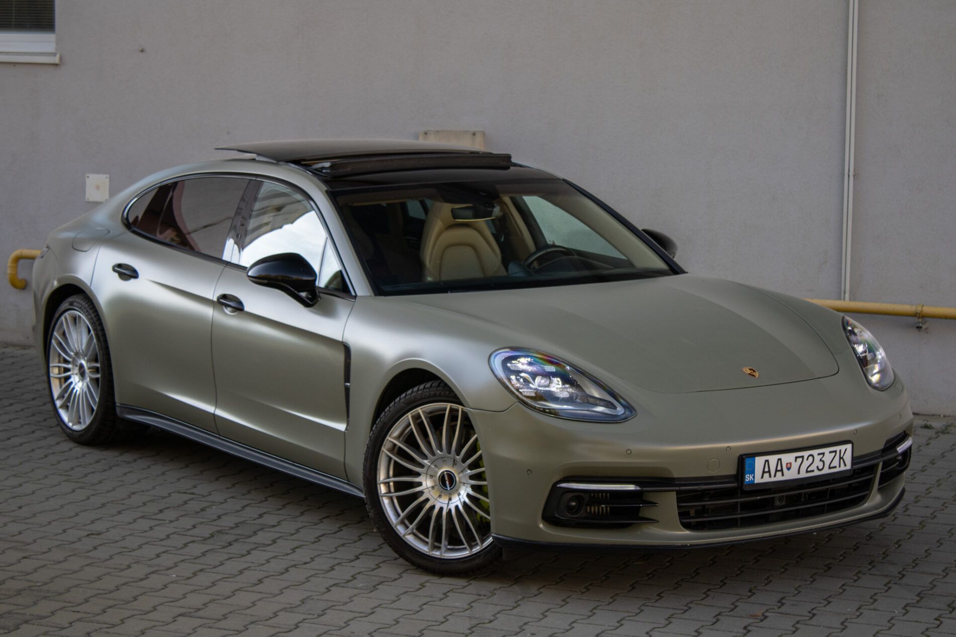 Porsche Panamera - fotka 3