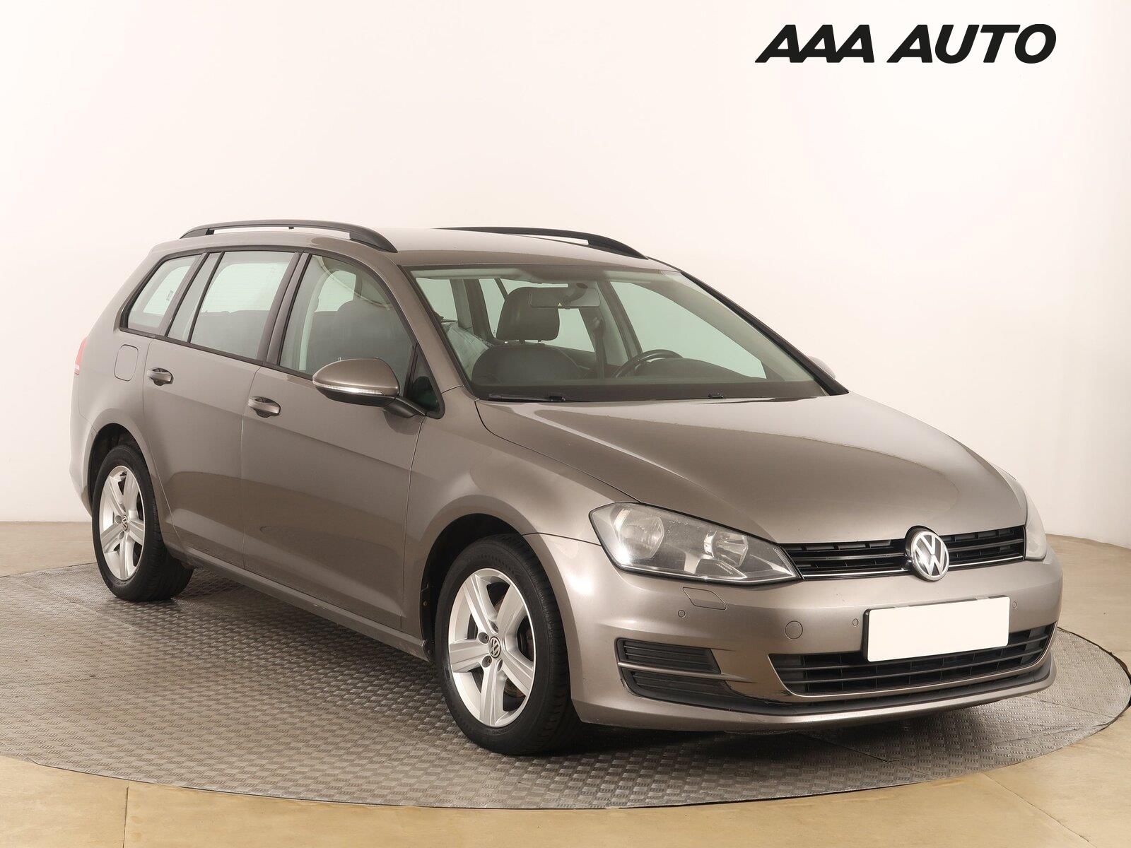Volkswagen Golf, 1.6 TDI, Automat, Serv.kniha