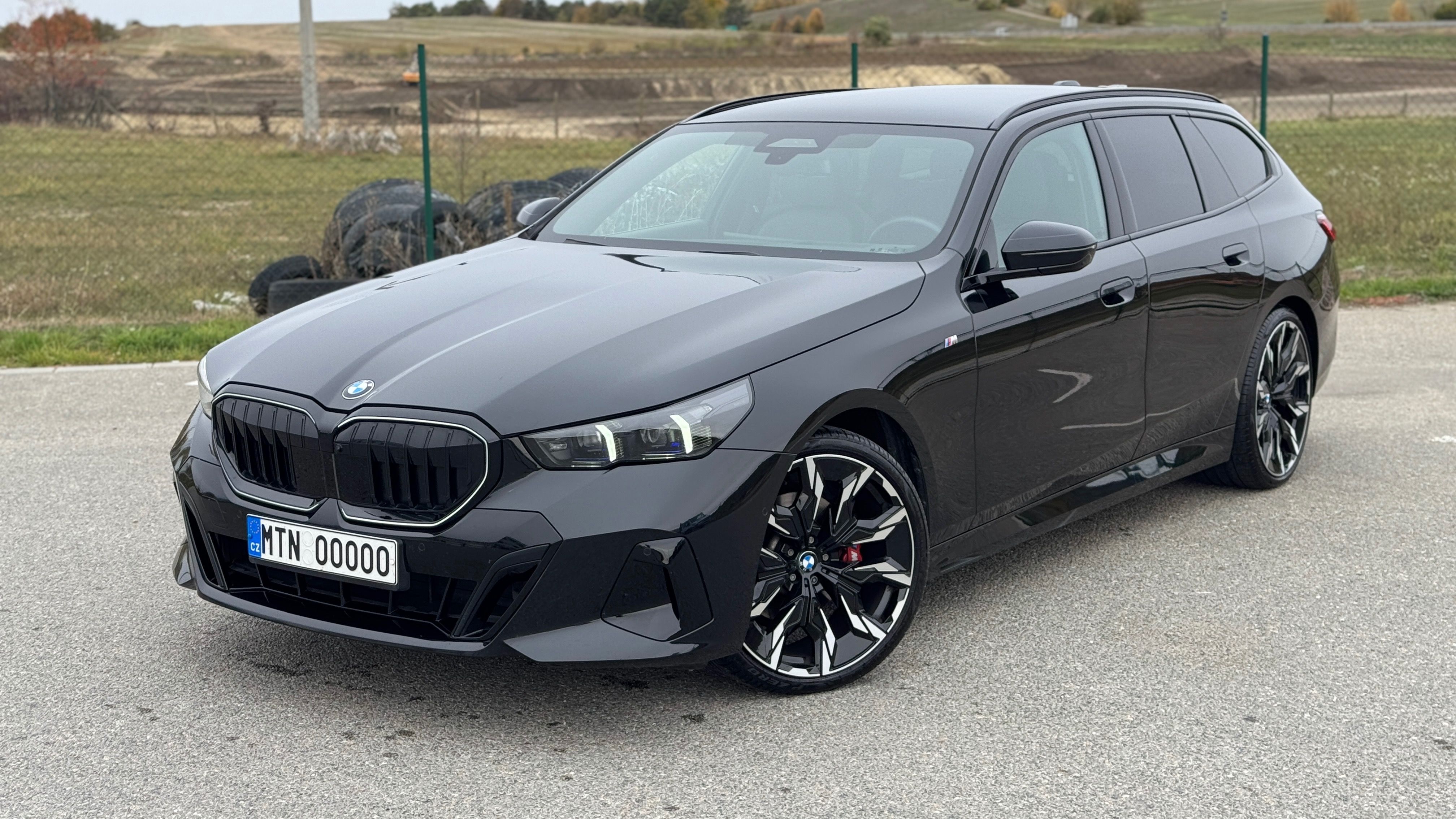 BMW Řada 5, 20dx,INDIVIDUAL,EXTRA VÝBAV
