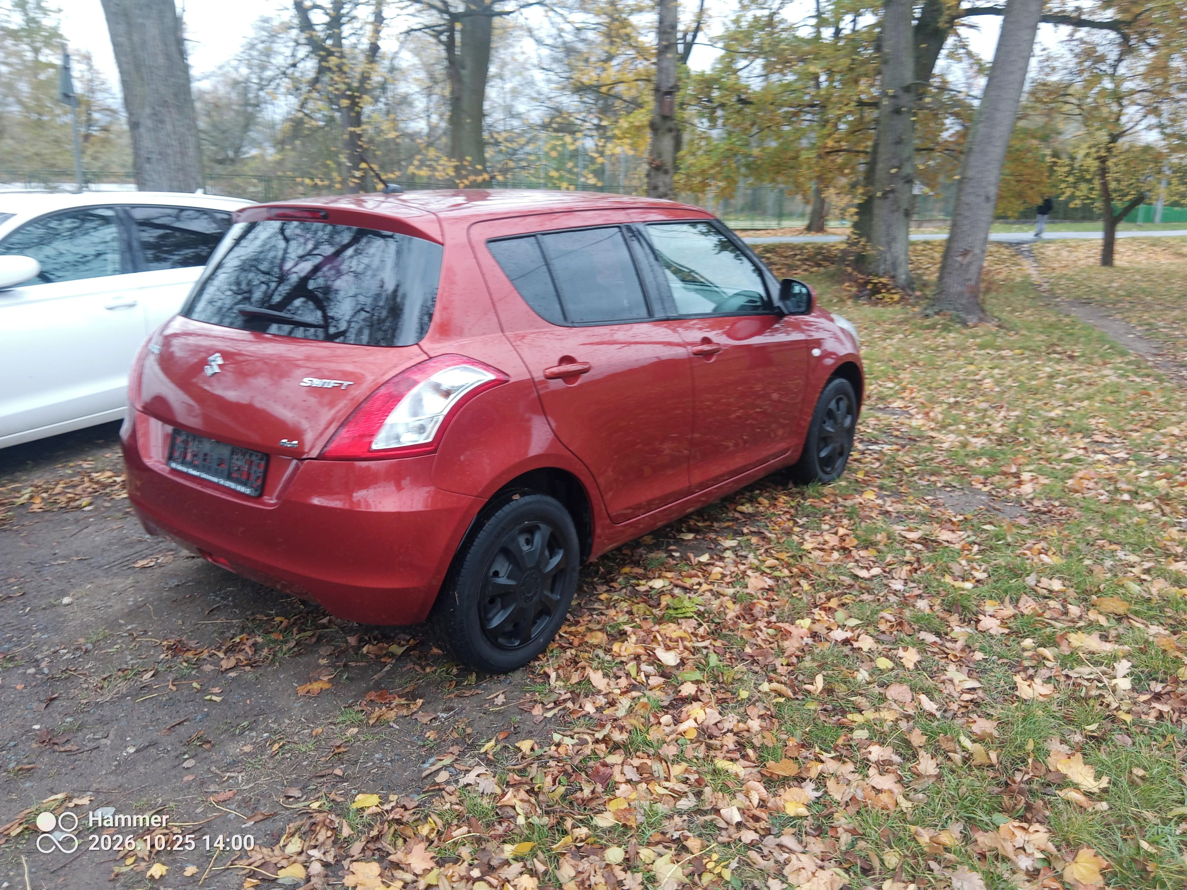 Suzuki Swift, Suzuki Swift 1.2  4x4 69 kW - fotka 3