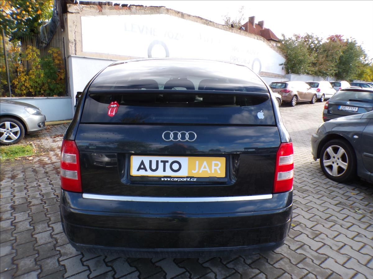Audi A2, 1,4 16V - fotka 6
