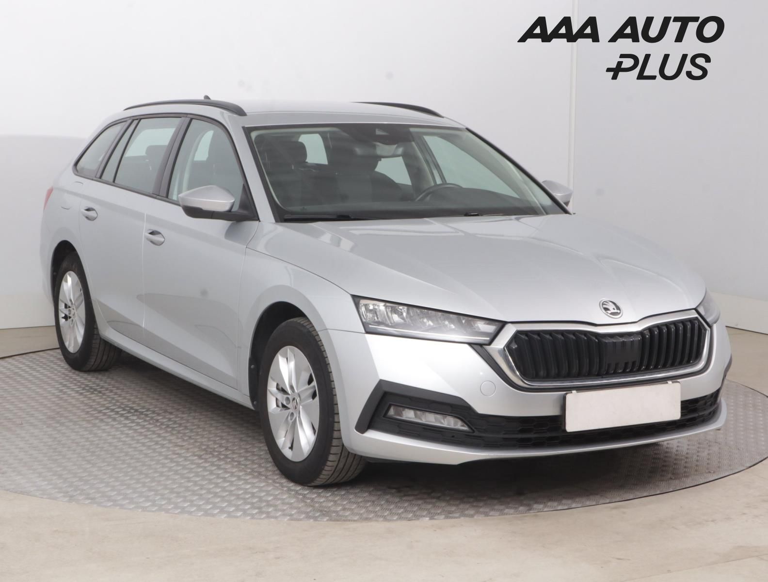 Škoda Octavia, 2.0 TDI, Ambition, ČR,1.maj