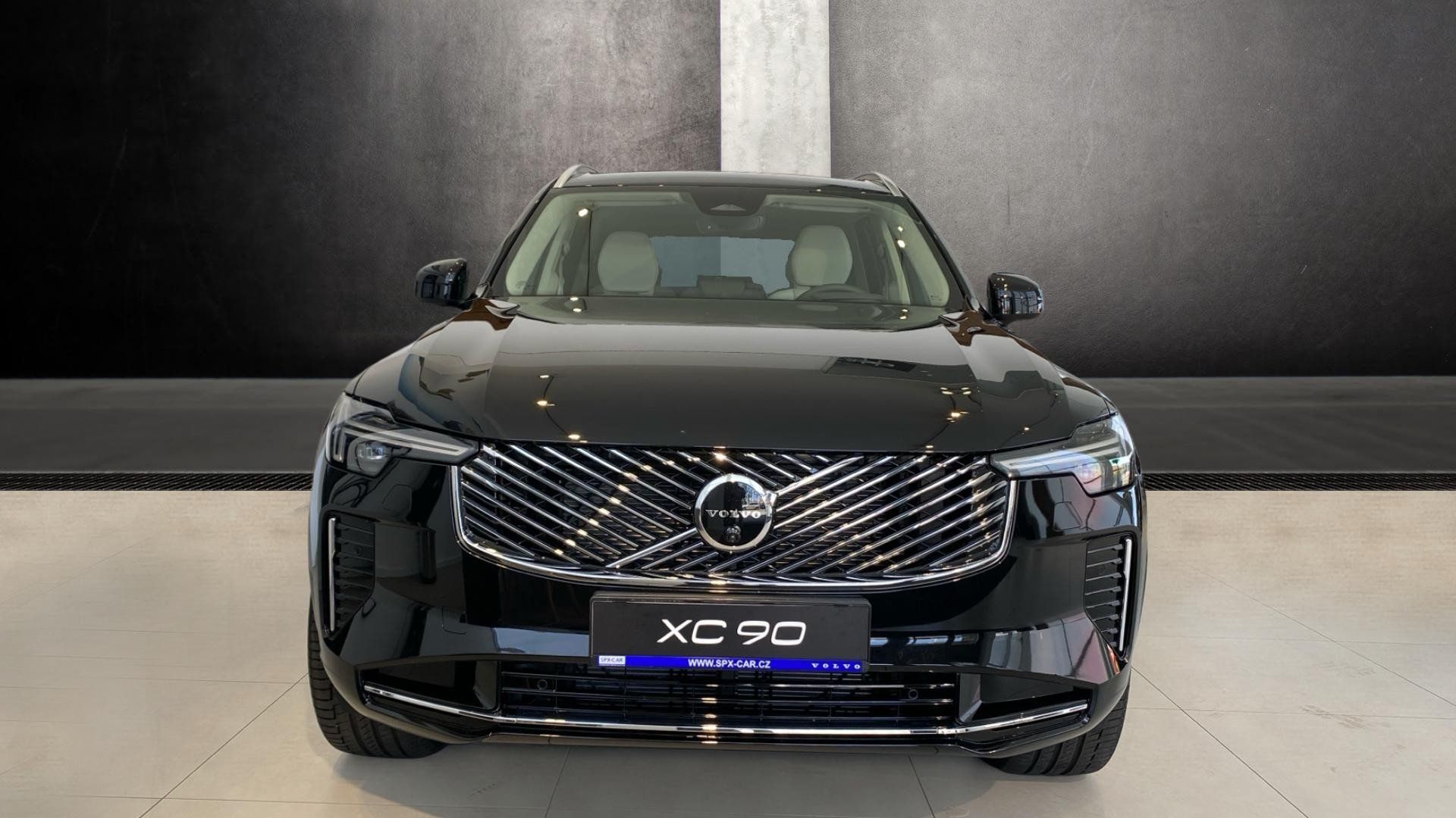 Volvo XC90, ULTRA BRIGHT, B5 AWD, 184+10 k - fotka 2