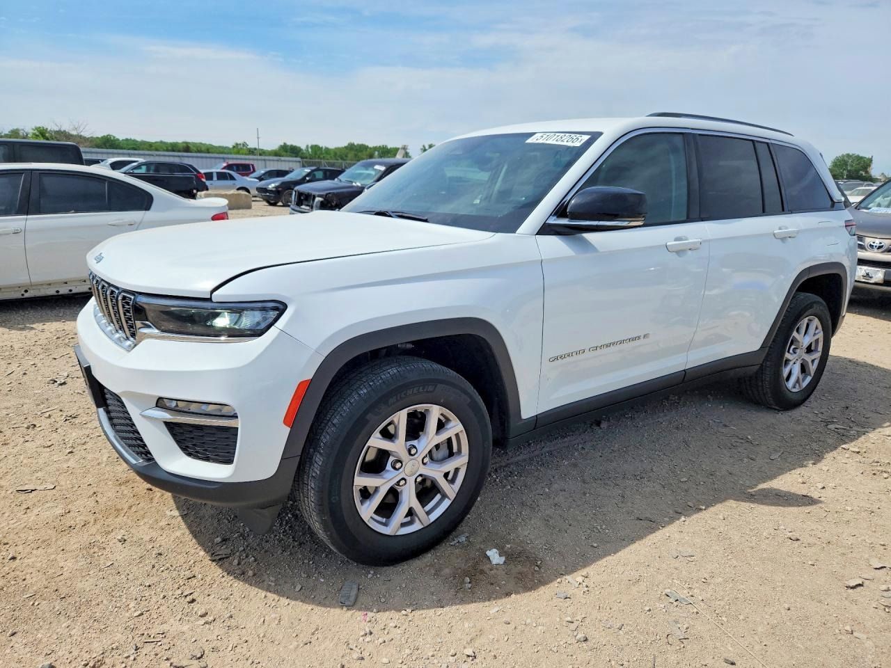 Jeep Grand Cherokee, Auto na cestě