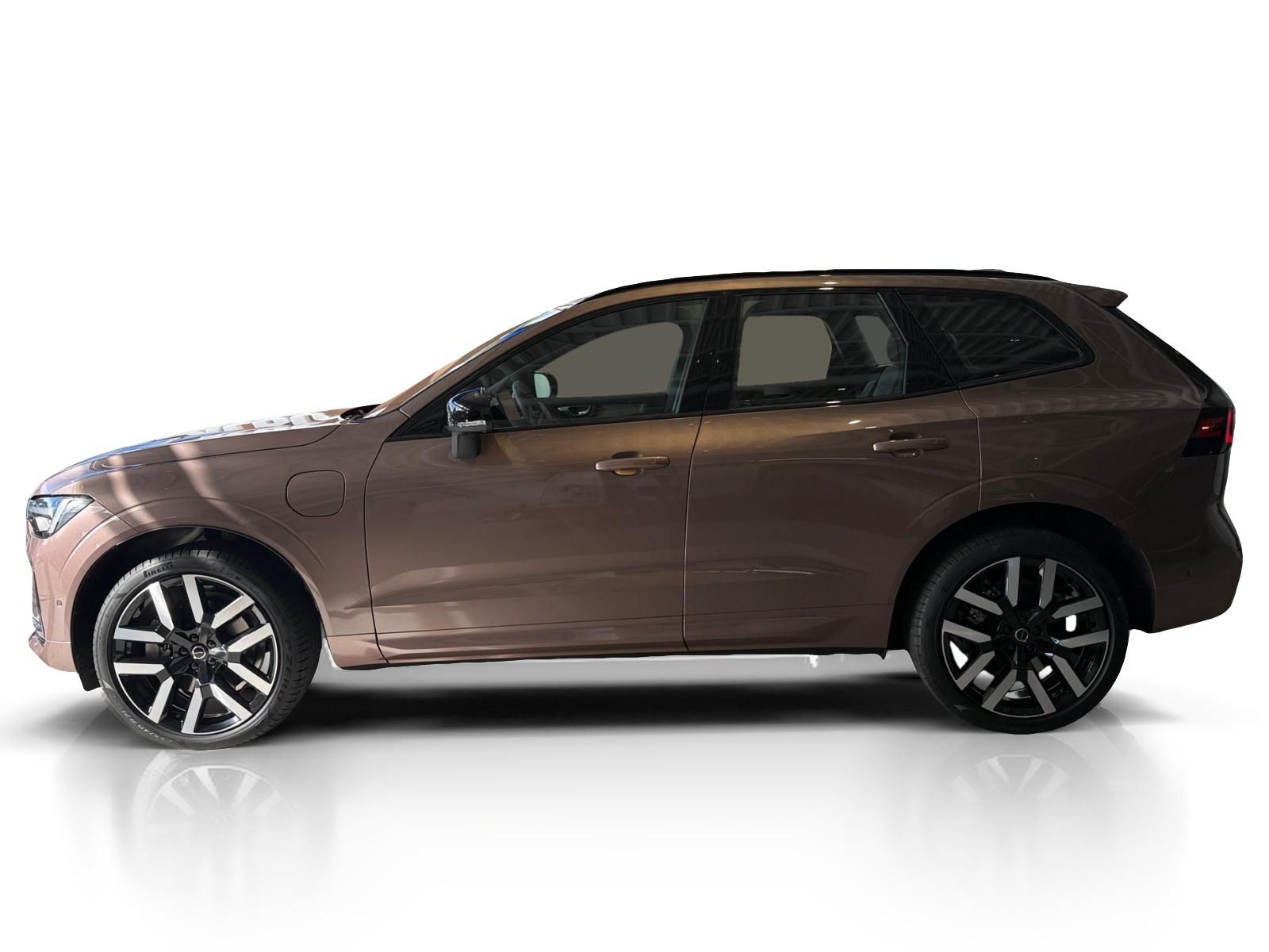Volvo XC60, T6 AWD XLR ULTRA DARK Execut. - fotka 2