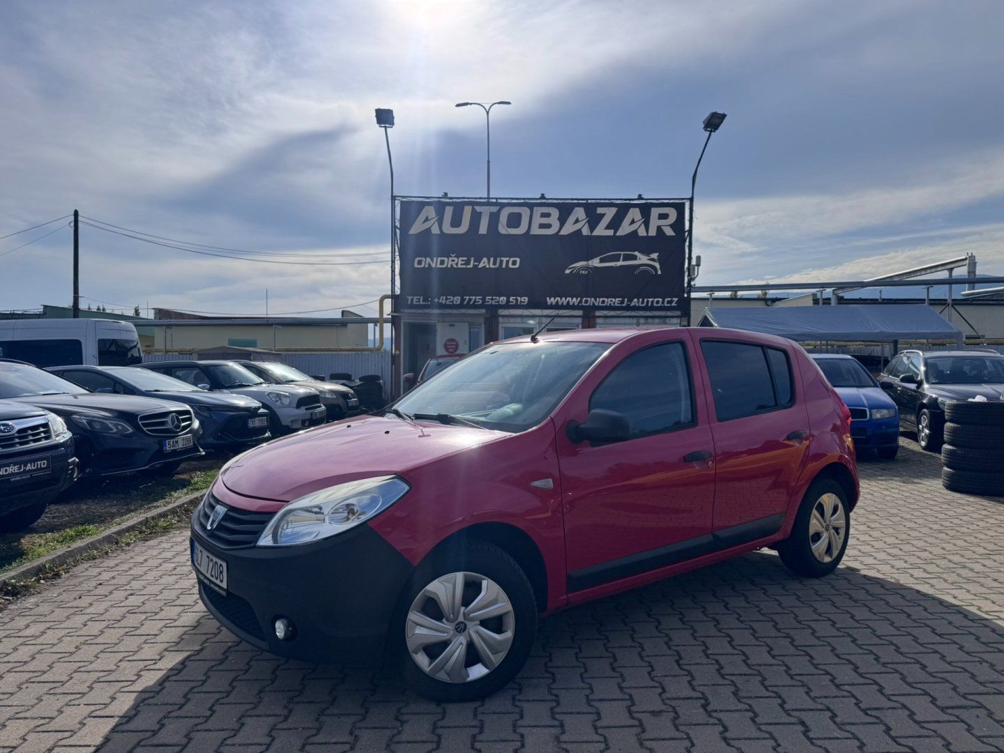 Dacia Sandero, 1,2i 55KW BRZDY PNEU NOVÉ