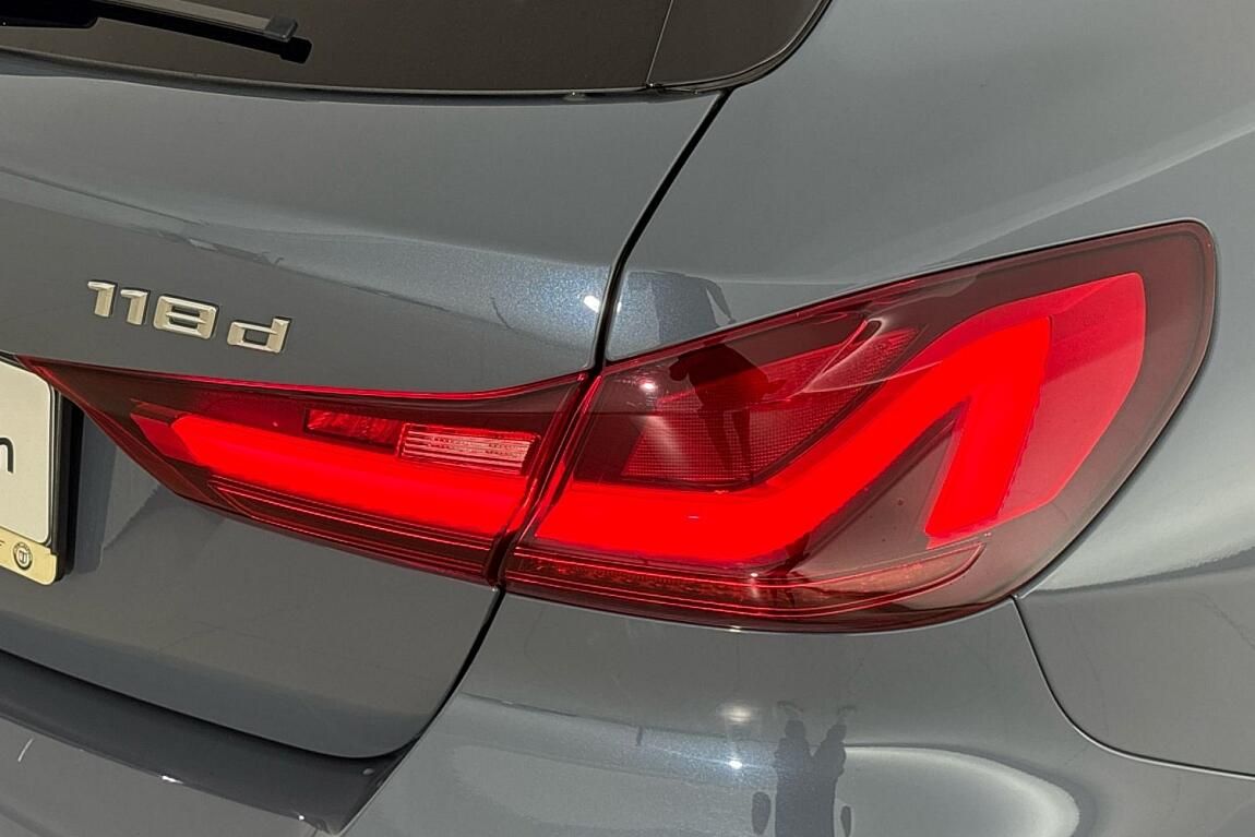 BMW Řada 1, 118d - fotka 5