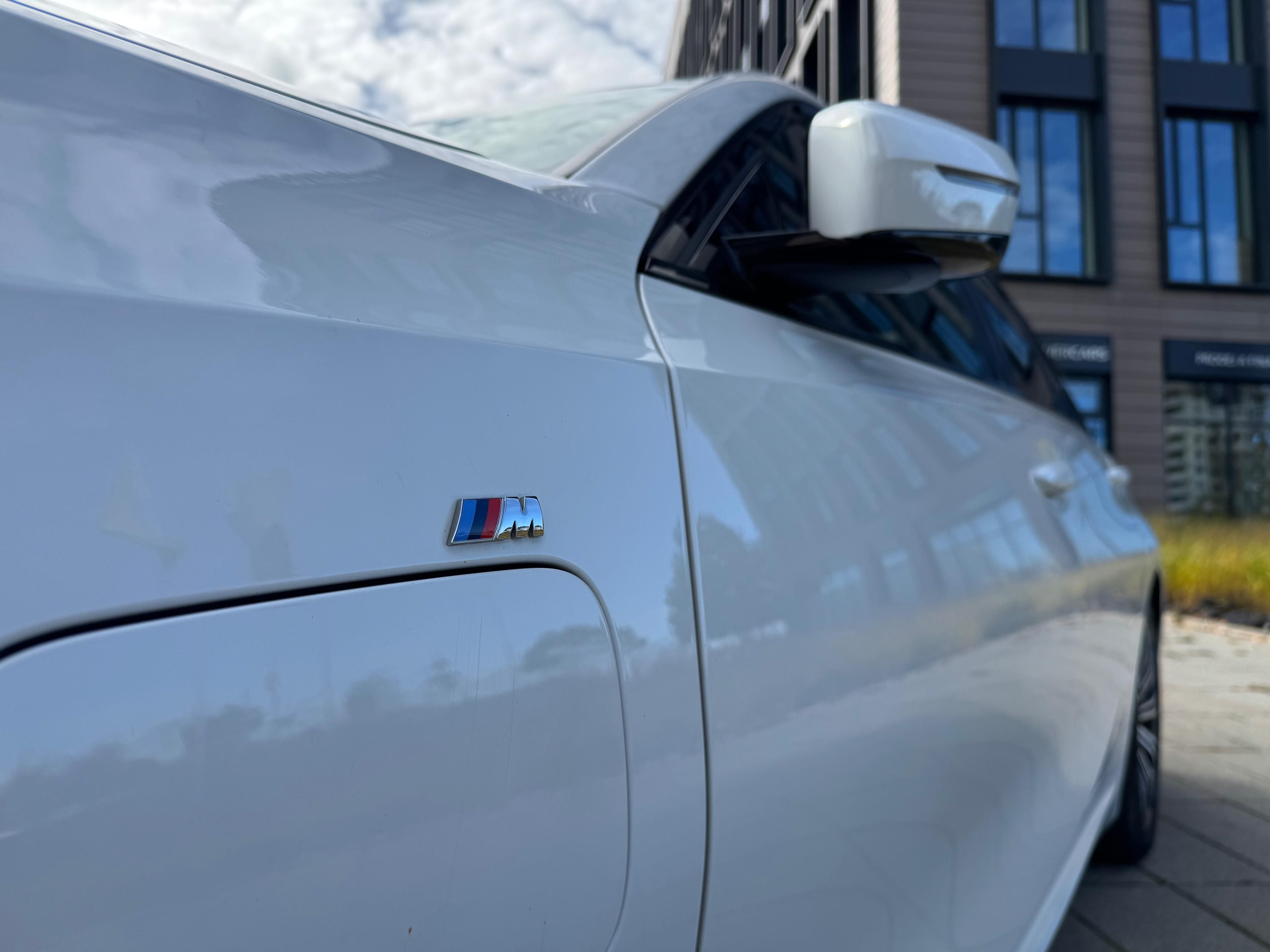 BMW Řada 3, 330e | XDrive | 1.MAJ | Full - fotka 2