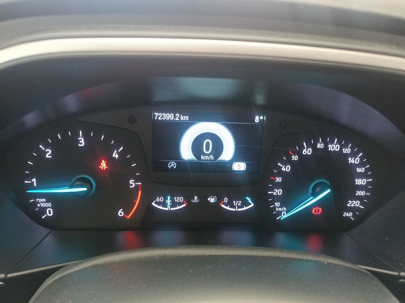 Ford Focus, 1.5 EcoBlue - fotka 3