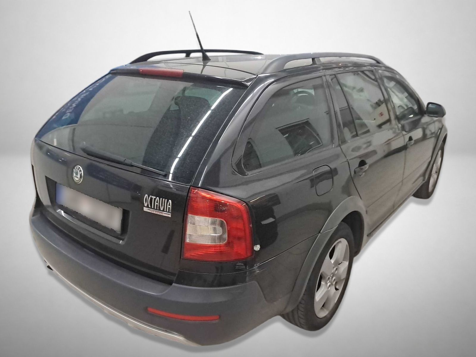 Škoda Octavia, Scout 2.0, 4X4 - fotka 2