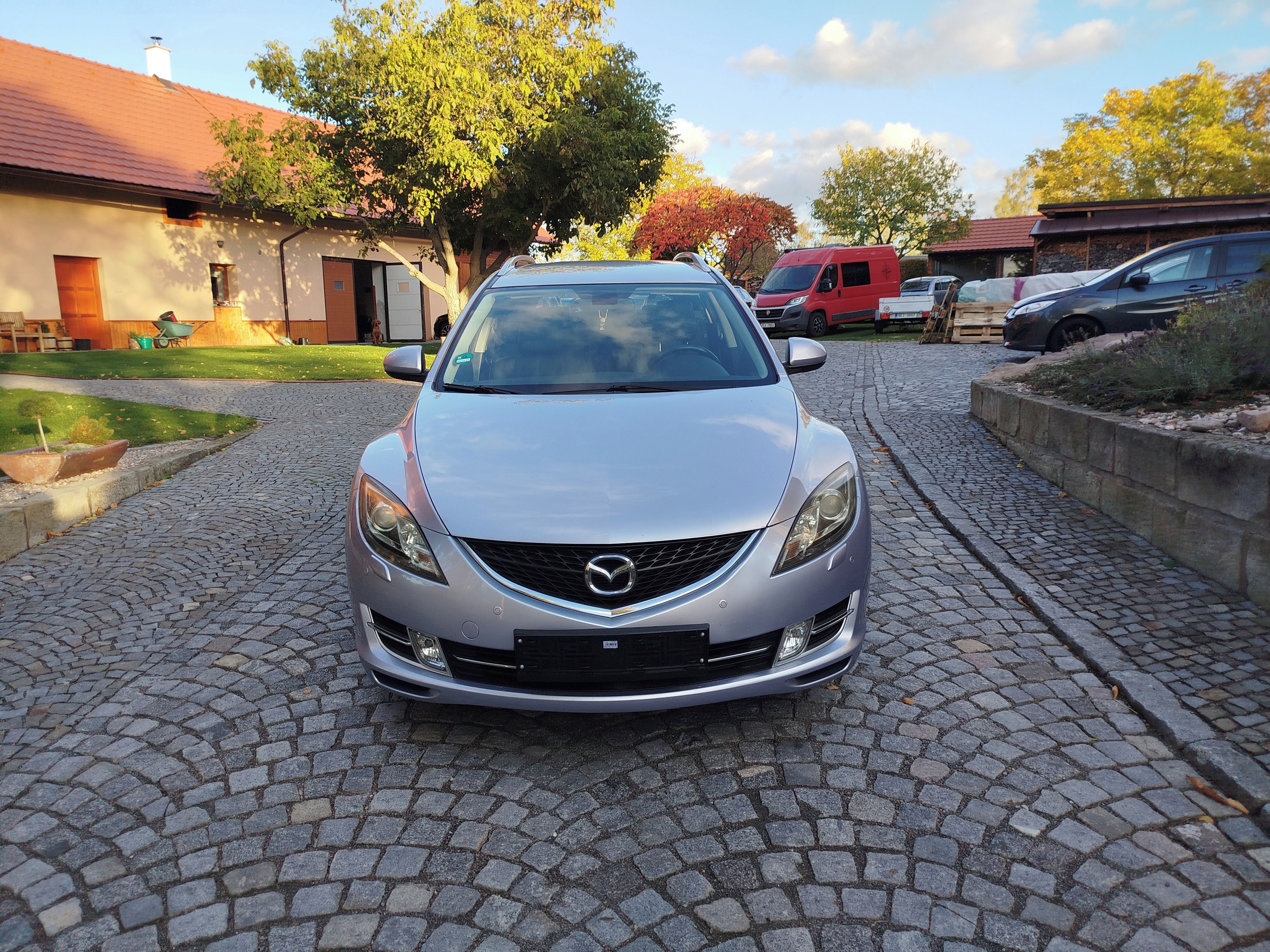 Mazda 6 - fotka 2