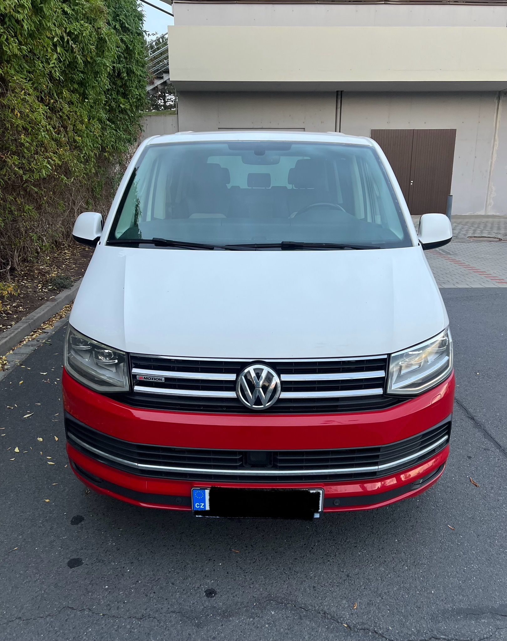 Volkswagen Multivan, 4X4 DSG DPH ČR NEZ.TOP TAŽNÉ - fotka 2
