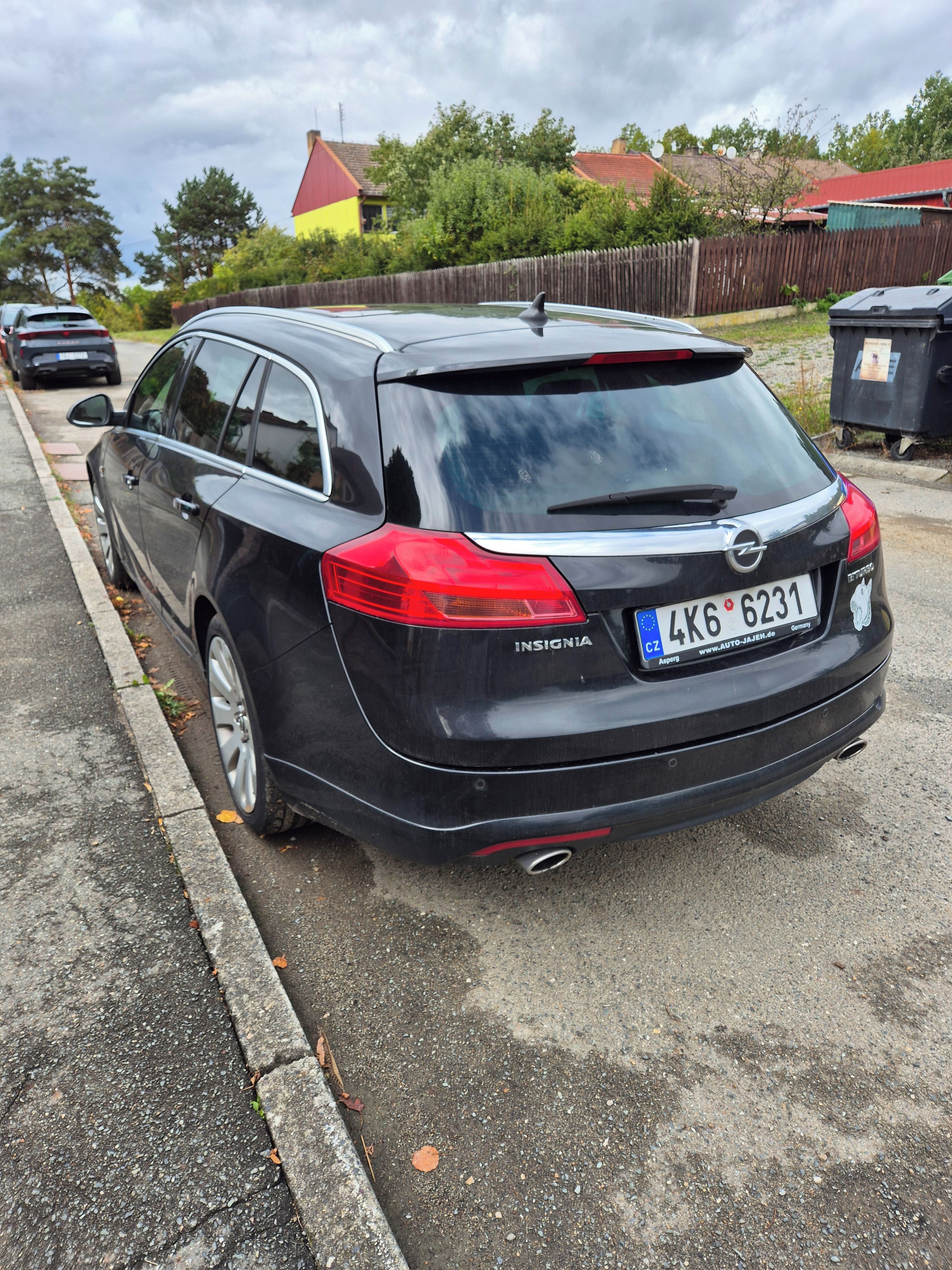 Opel Insignia, 2.0 CDTI OPC LINE,  XENON - fotka 5