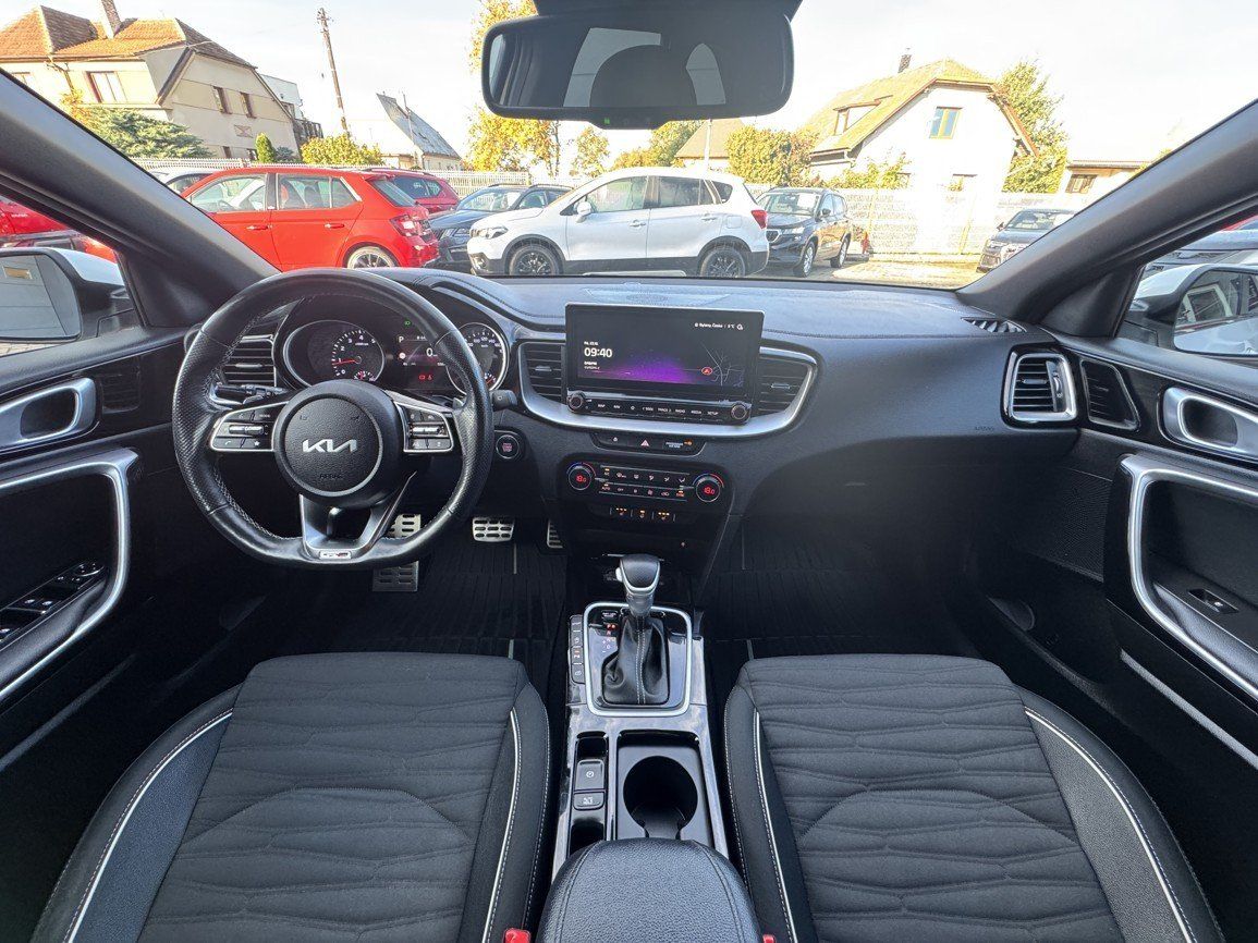 Kia Cee´d, 1.5i TGDi GT-Line Automat LED - fotka 6
