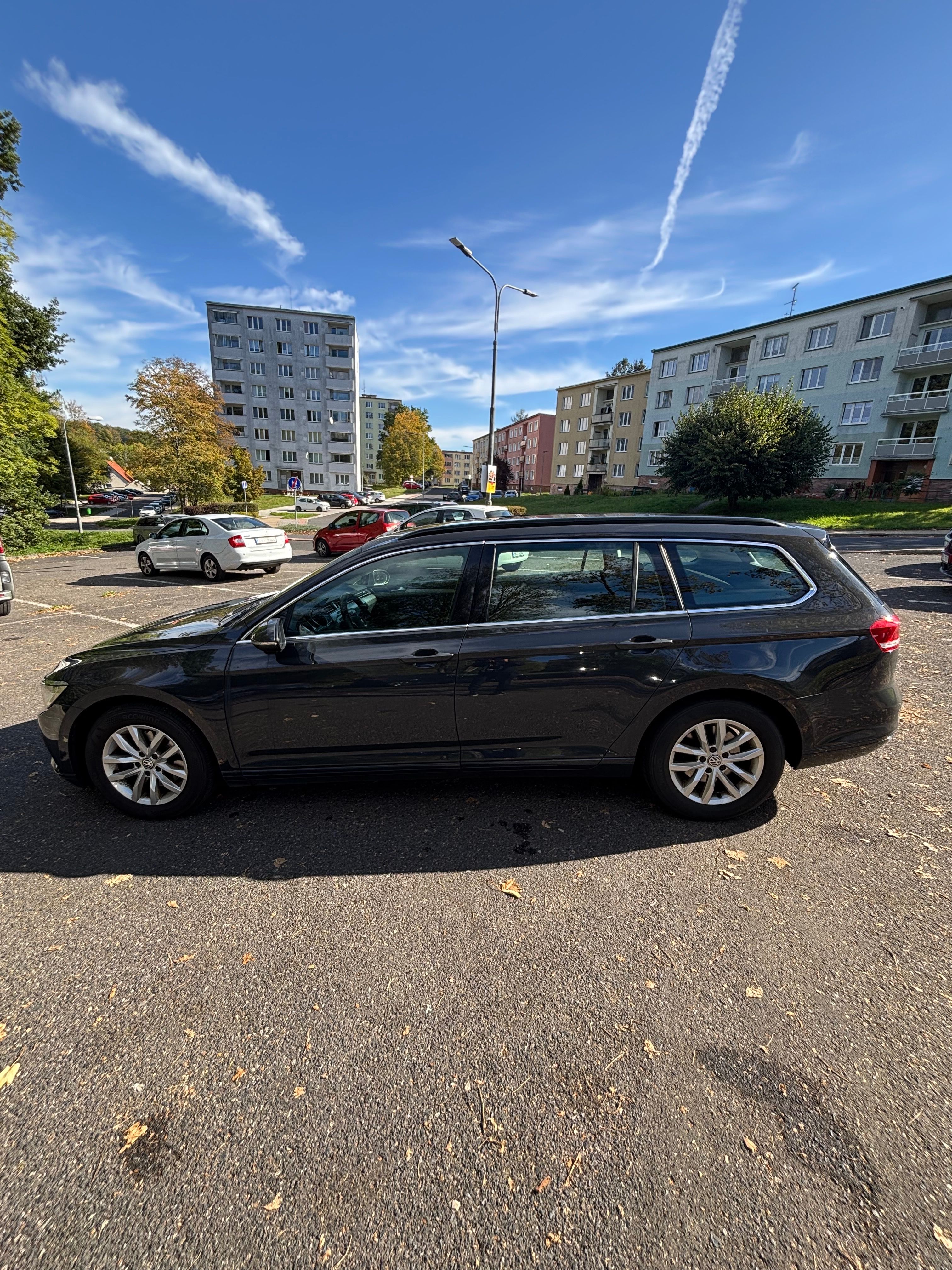 Volkswagen Passat, B8 2.0 TDI - 2015 - fotka 6