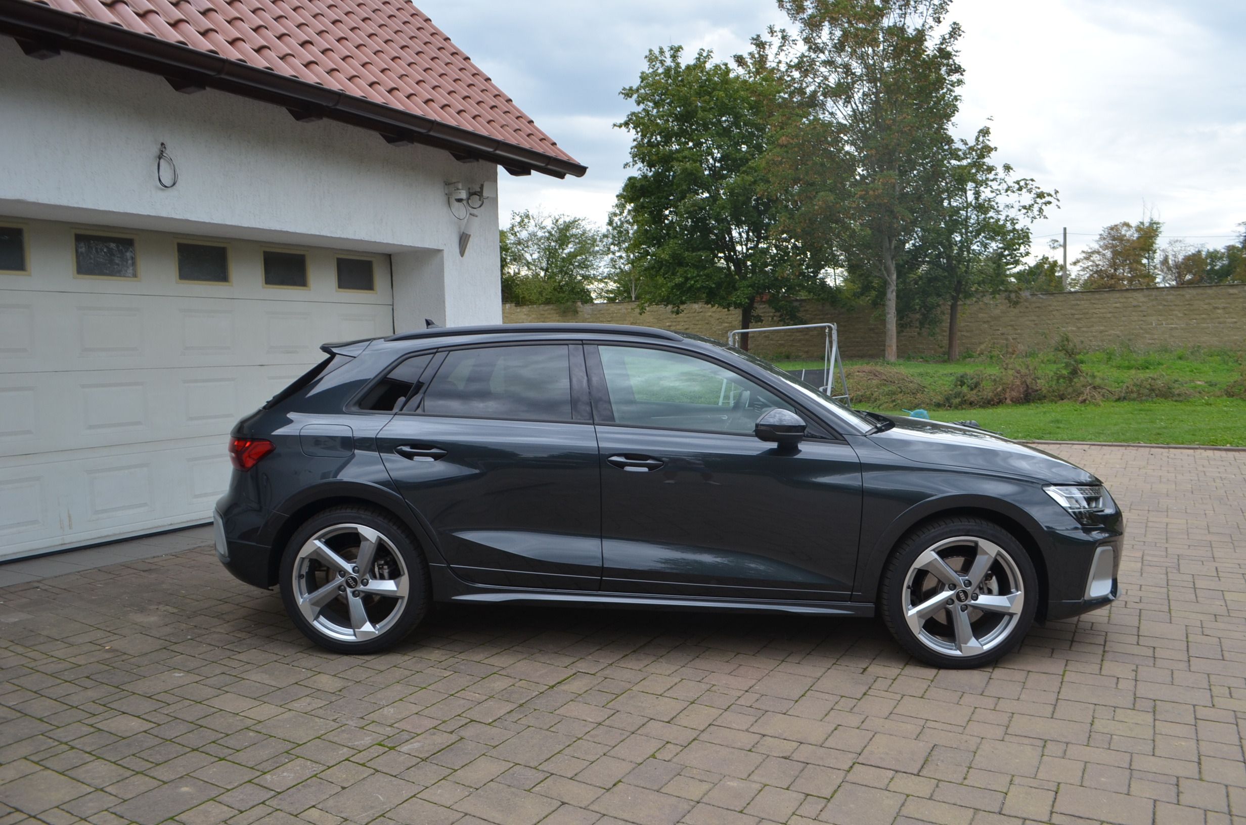 Audi A3, ALLSTREET*1.5TFSI*35*DSG*NOVÝ - fotka 2