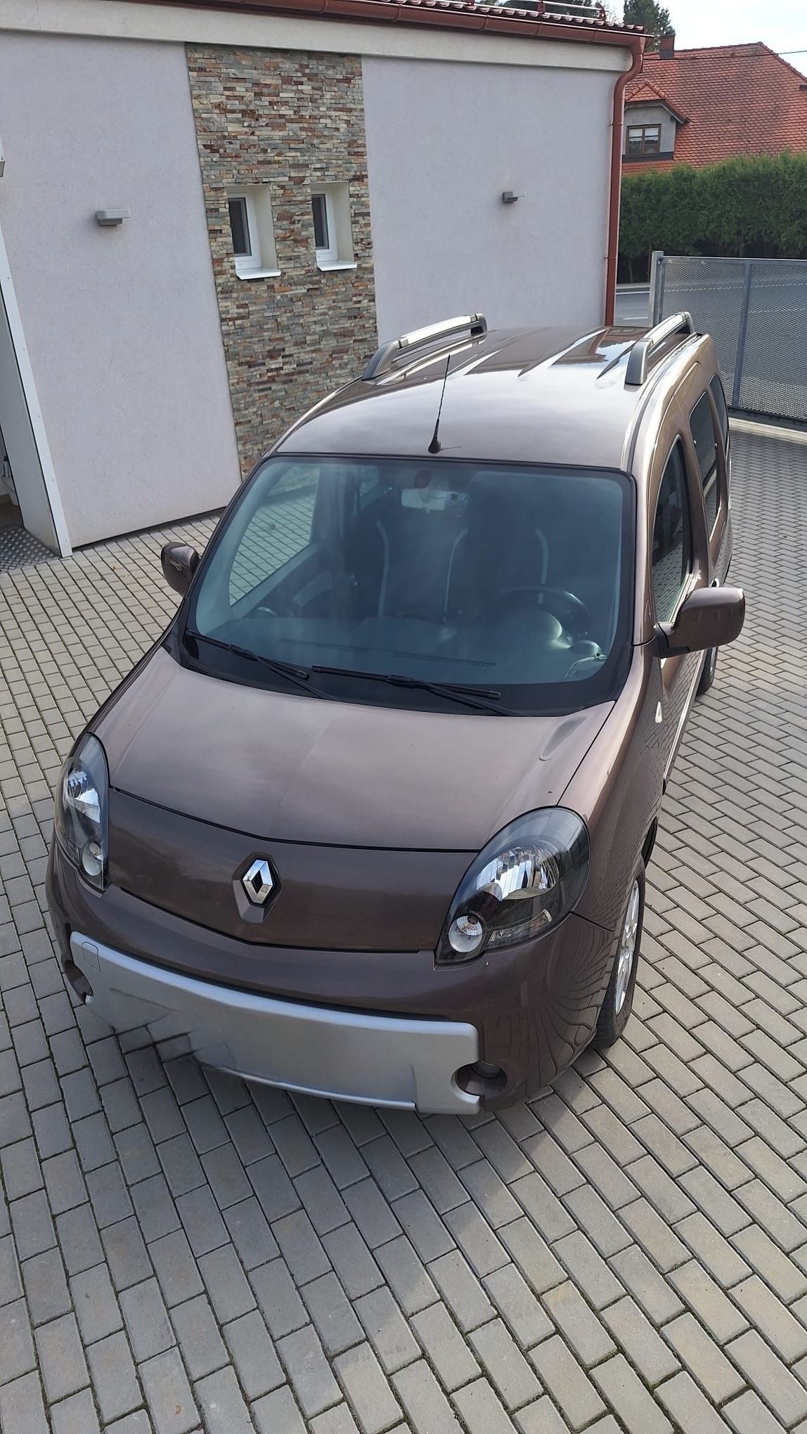 Renault Kangoo, 1.6 16V, 106 k – 1. majitel - fotka 2