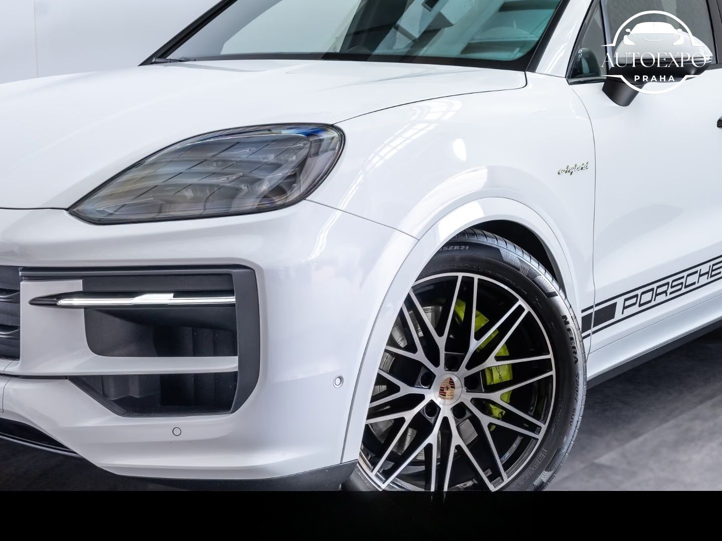 Porsche Cayenne, E-Hybrid SportDesign *Tažné* - fotka 3