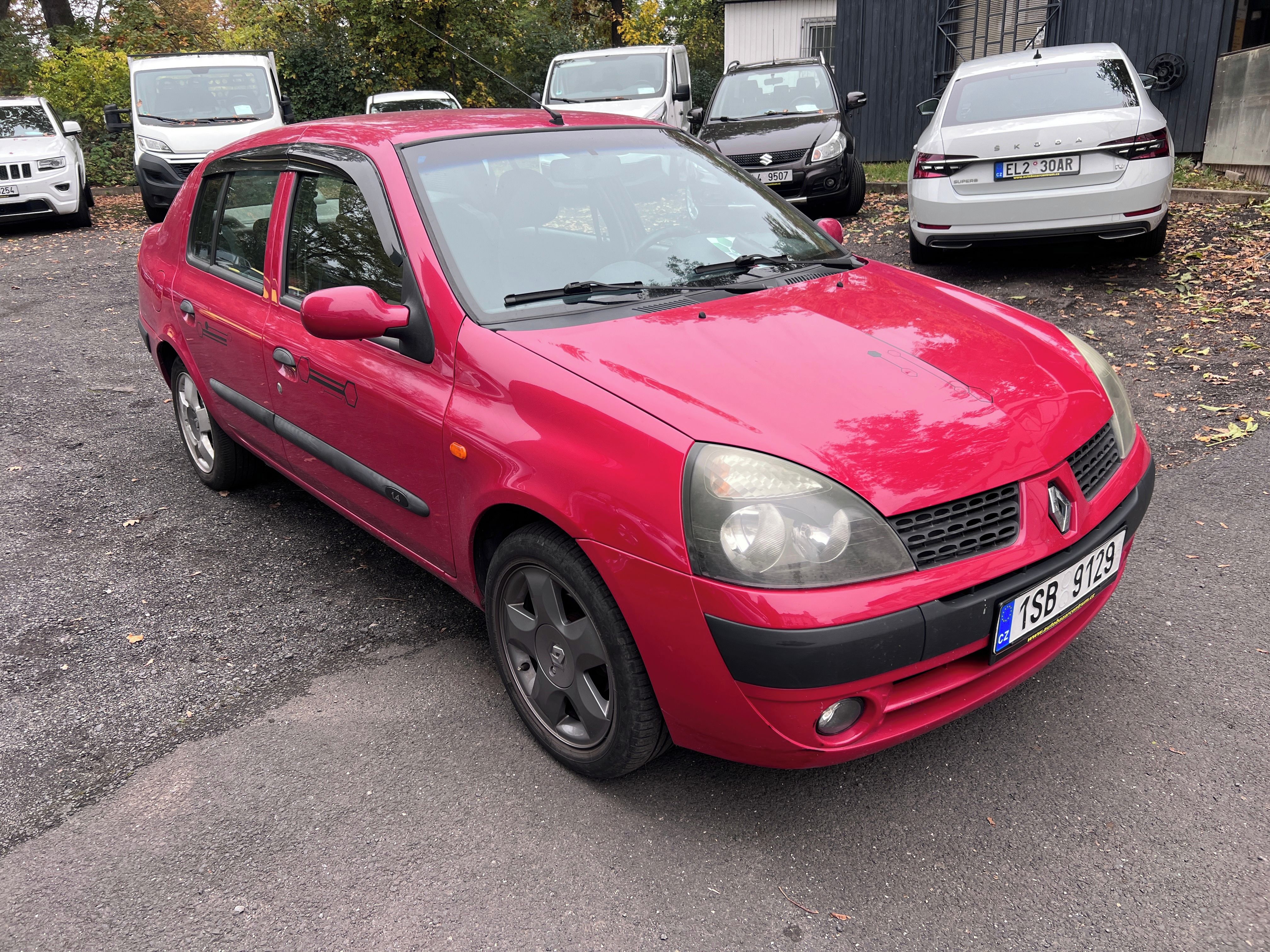 Renault Thalia, 1,4i, 55 Kw, 128651 Km! Klima - fotka 2