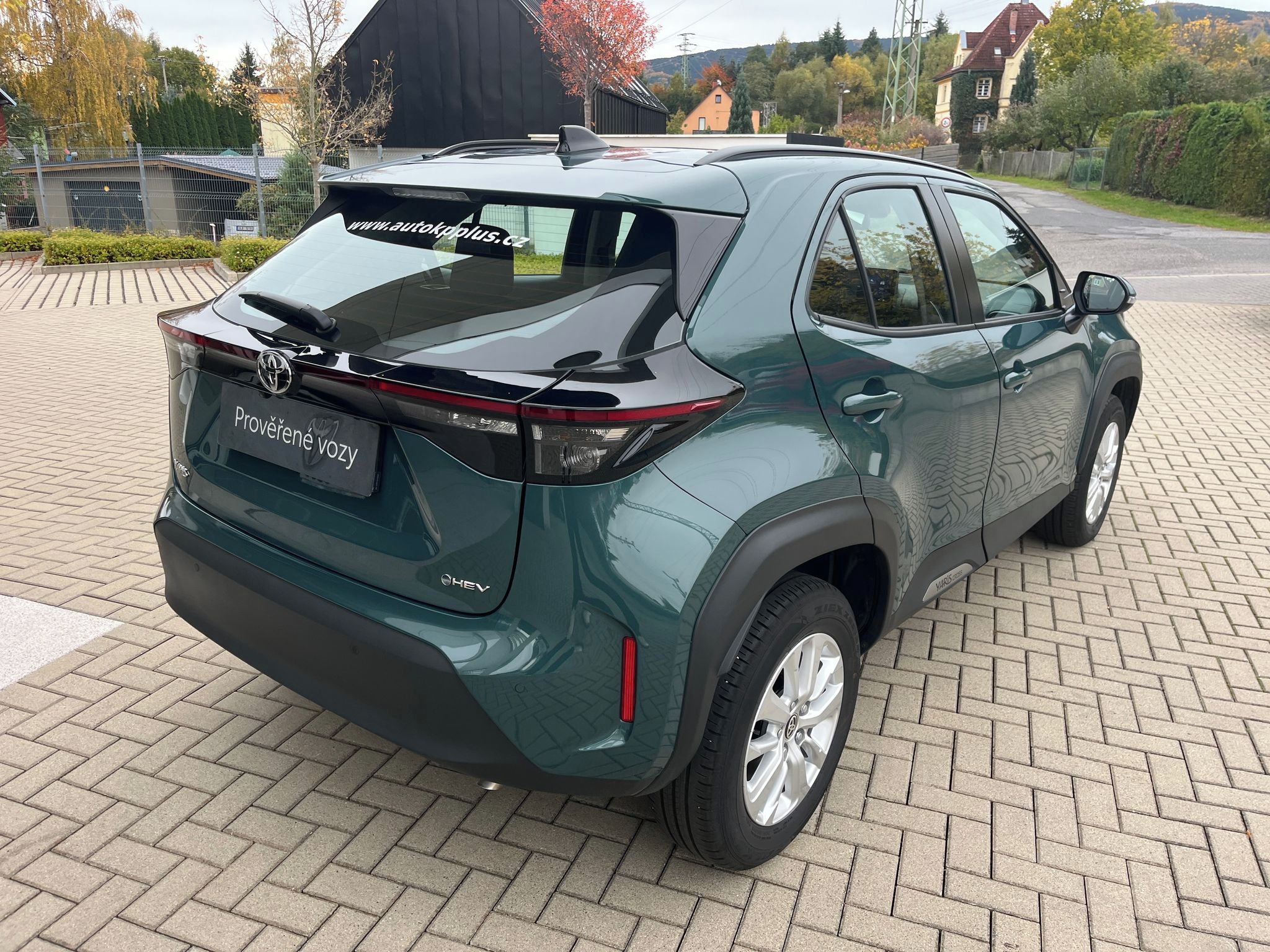 Toyota Yaris Cross, 1.5 Hybrid e-CVT Comfort - fotka 6