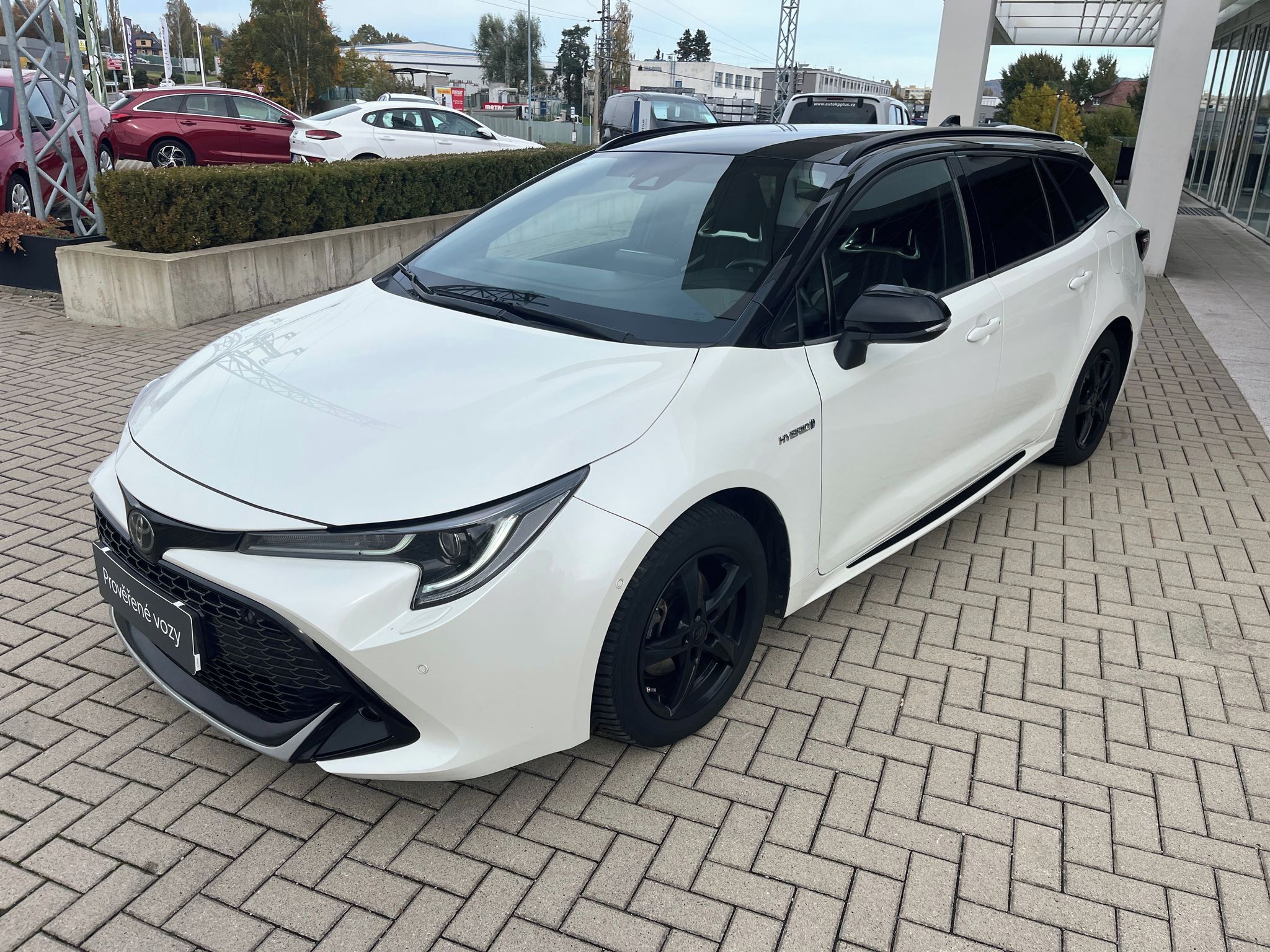 Toyota Corolla, 1.8 Hybrid e-CVT GR Sport TS - fotka 2