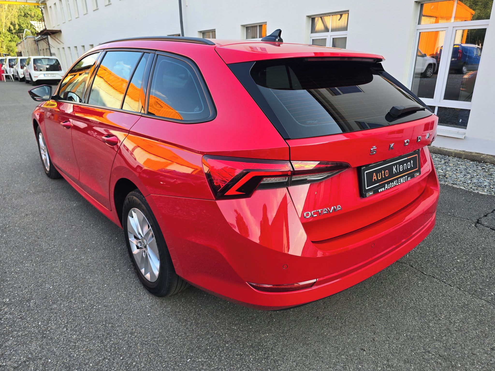 Škoda Octavia, 2.0TDi DSG 1.Maj. ČR - DPH - fotka 5